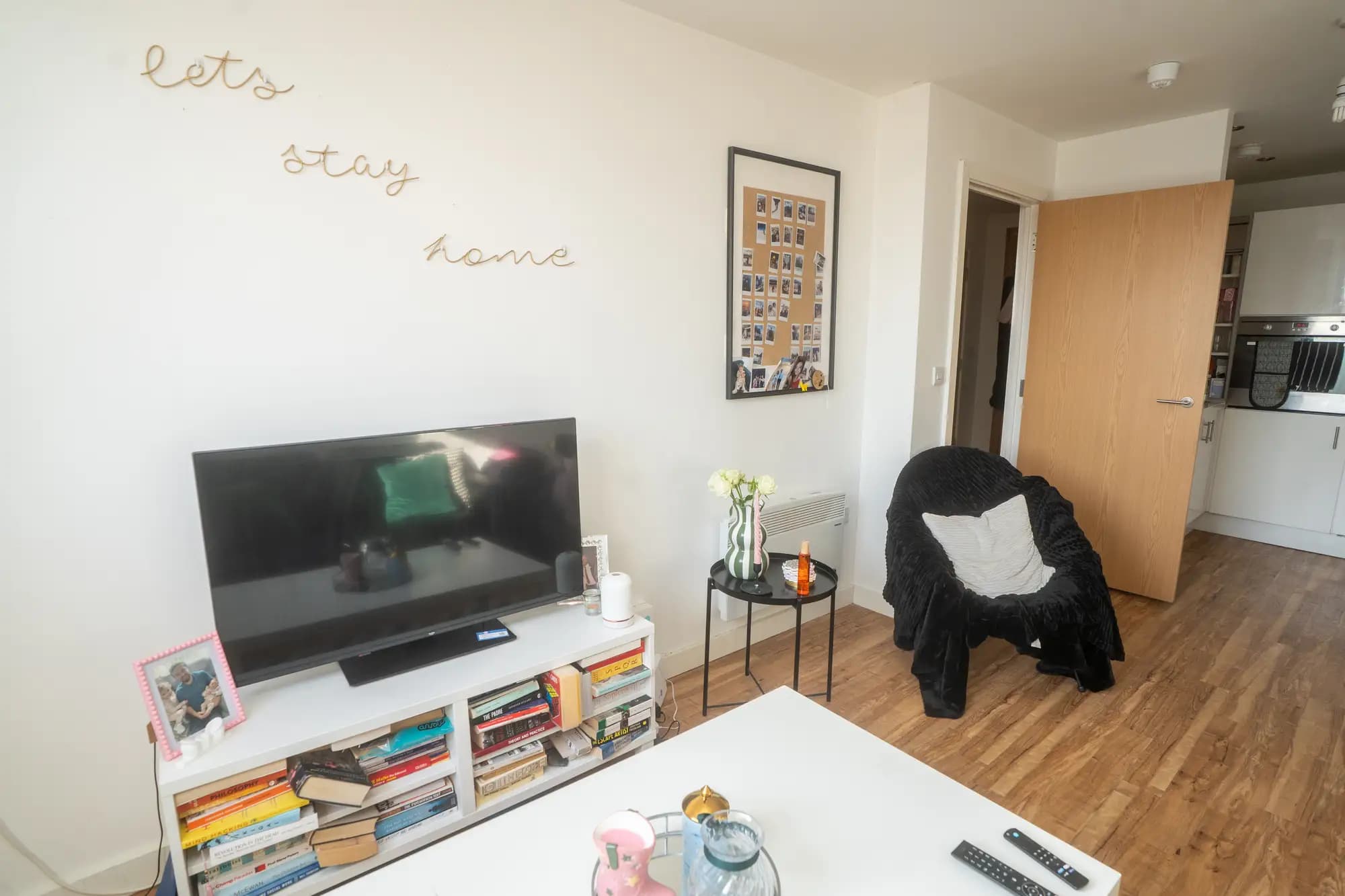 property photo 4 of 15