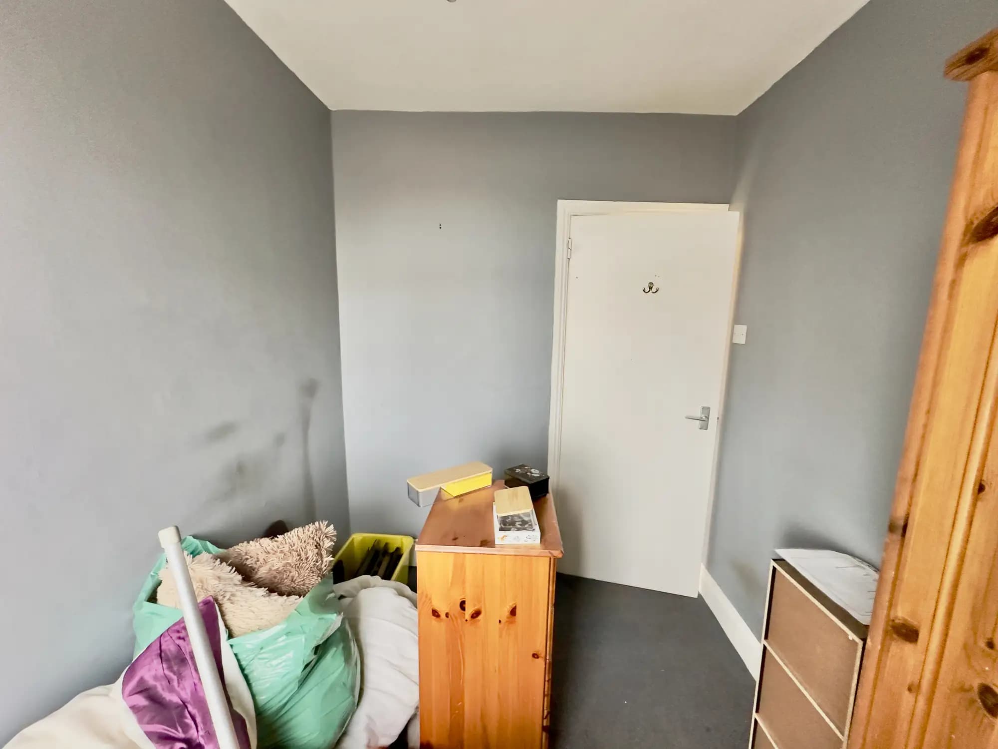 property photo 19 of 31