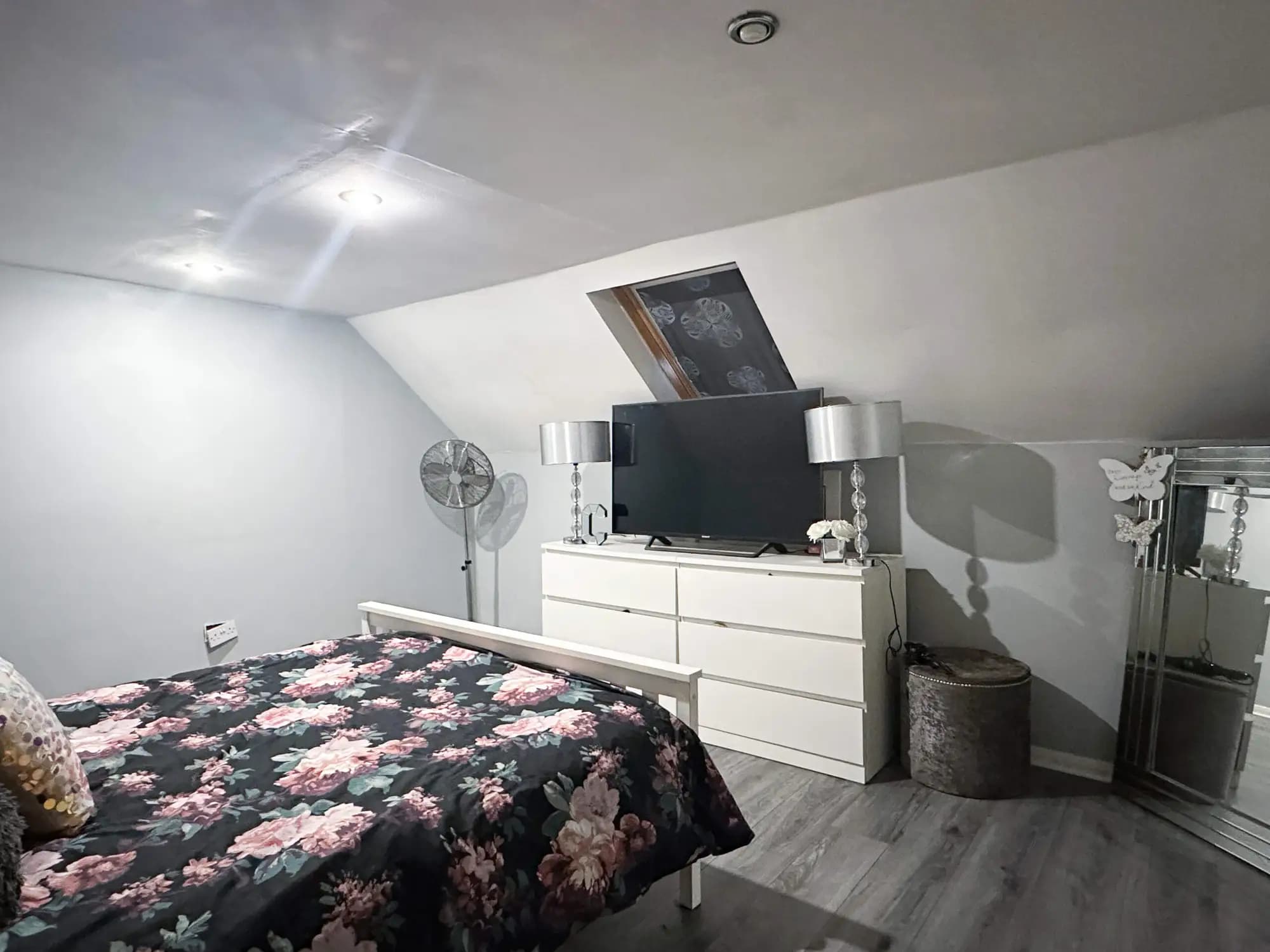 property photo 14 of 22