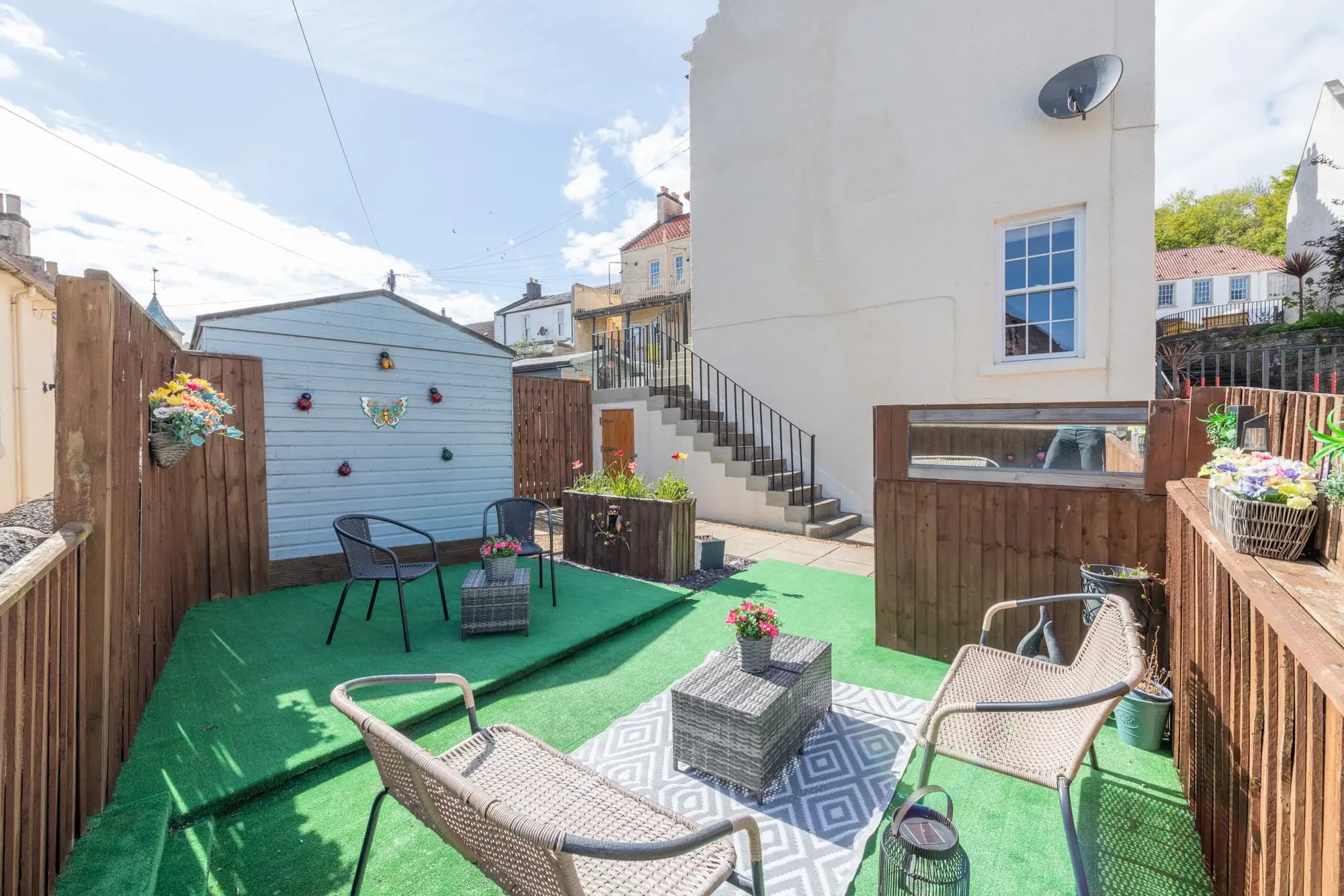 property photo 21 of 36