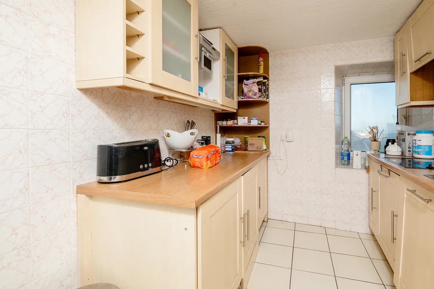 property photo 7 of 25