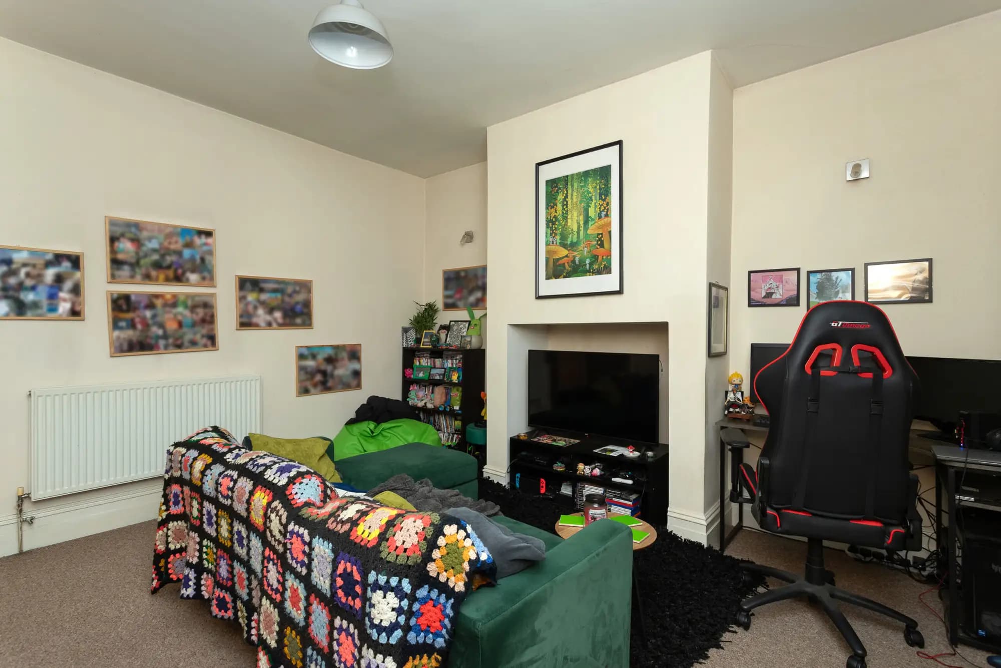 property photo 3 of 20