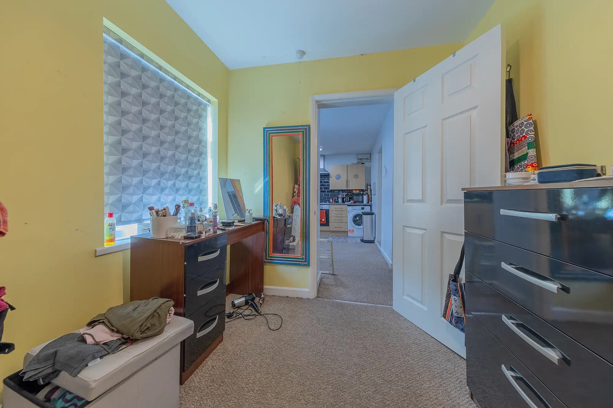 property photo 25 of 33