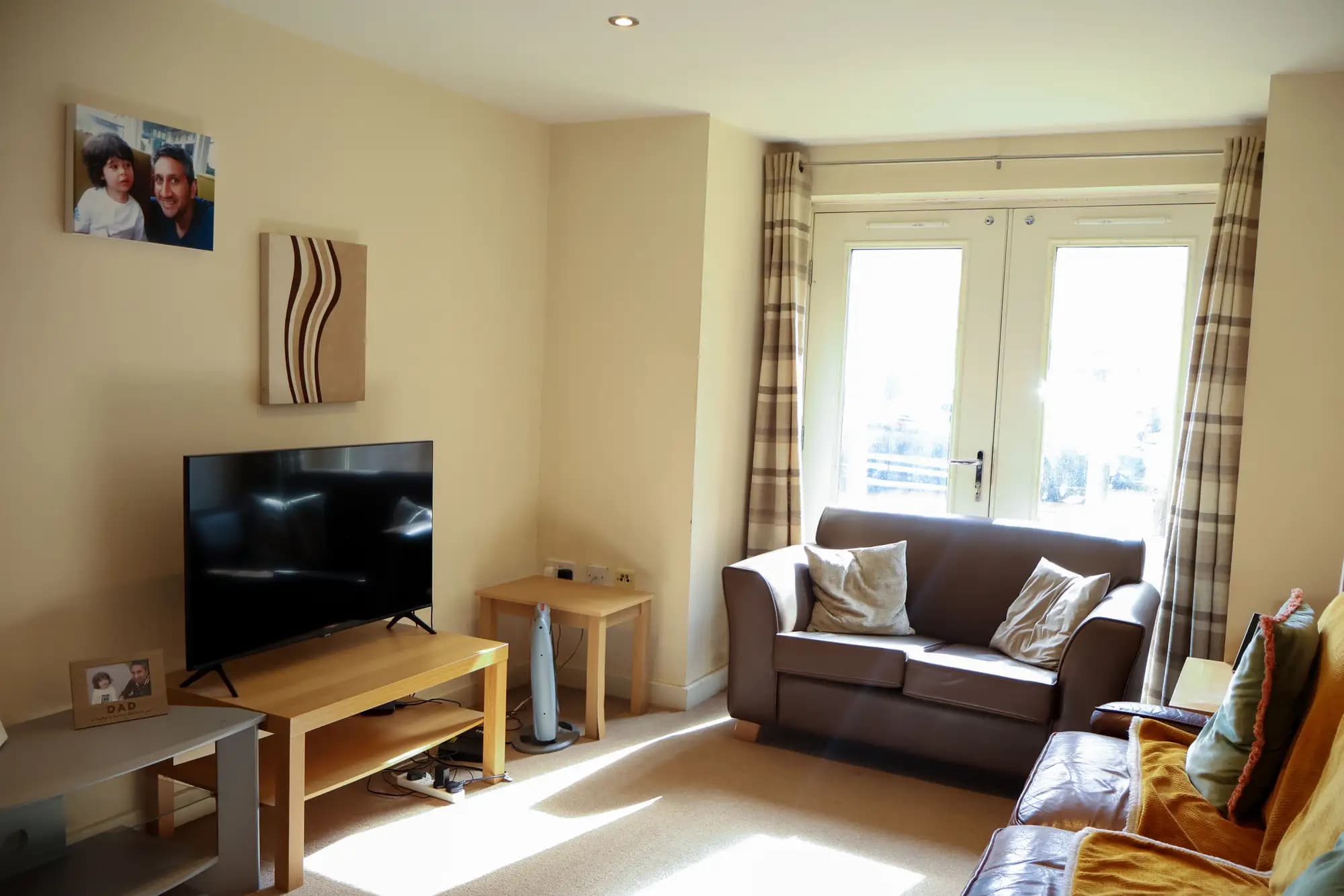 property photo 4 of 15