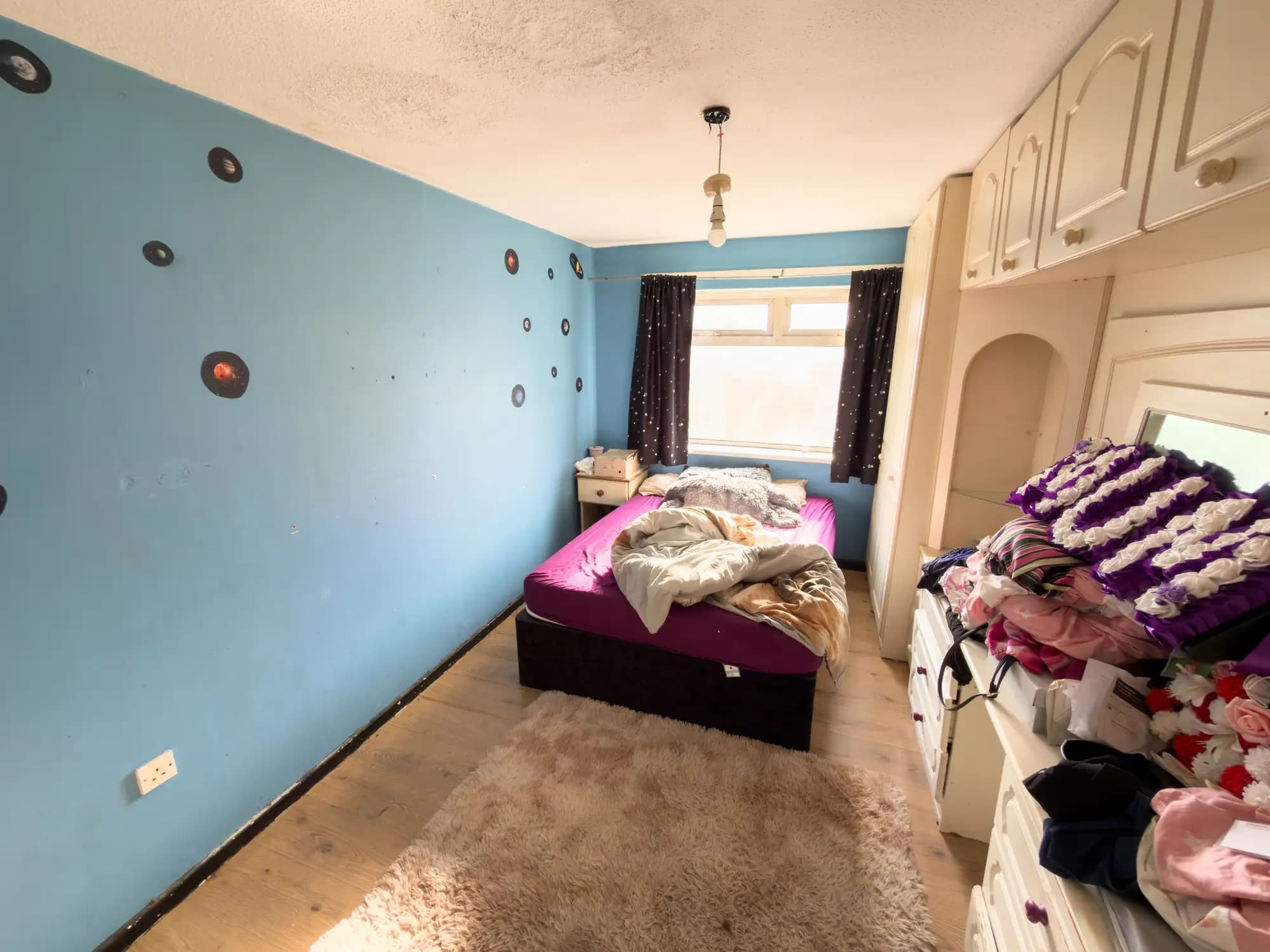 property photo 15 of 31