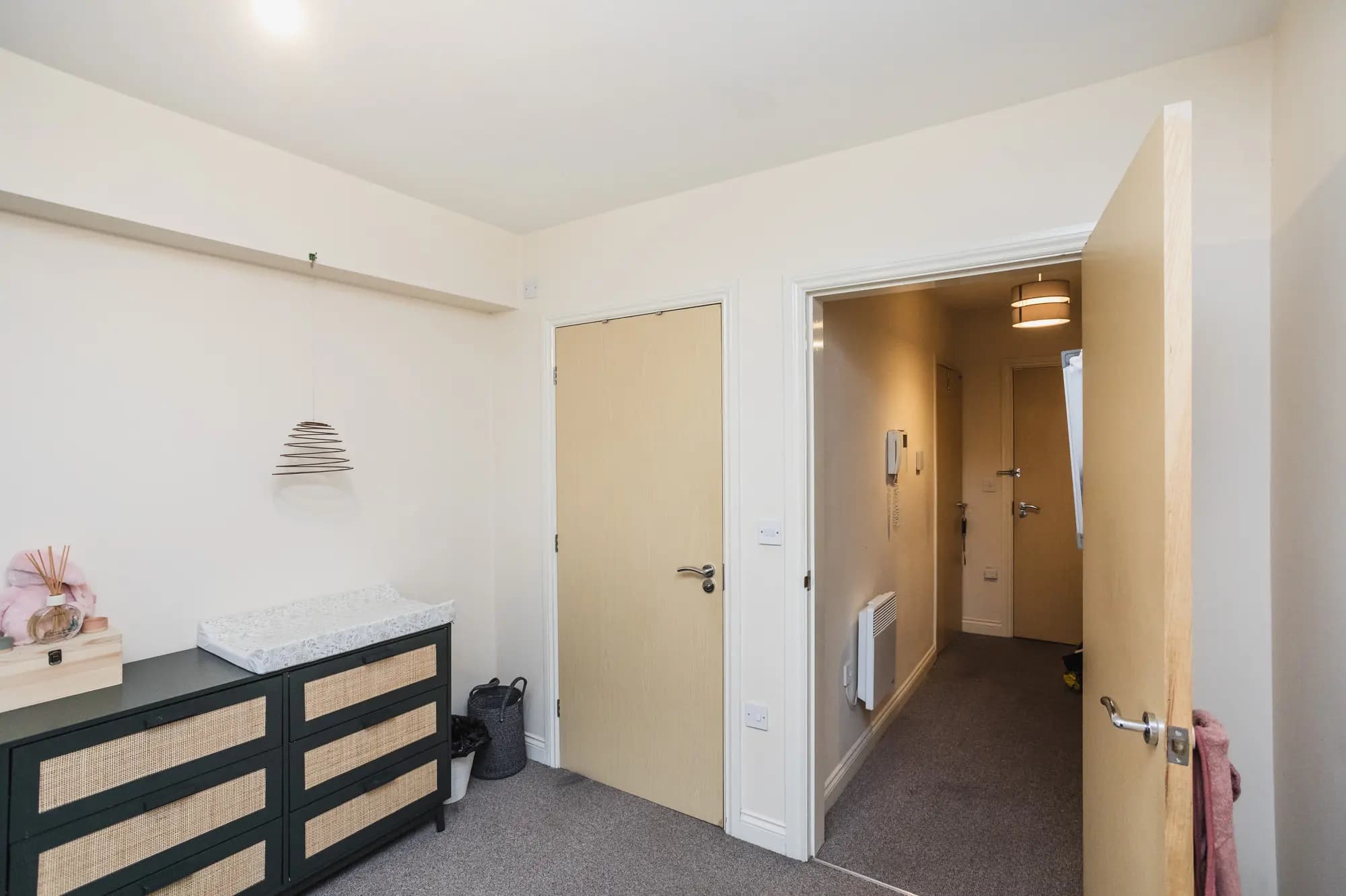 property photo 14 of 20