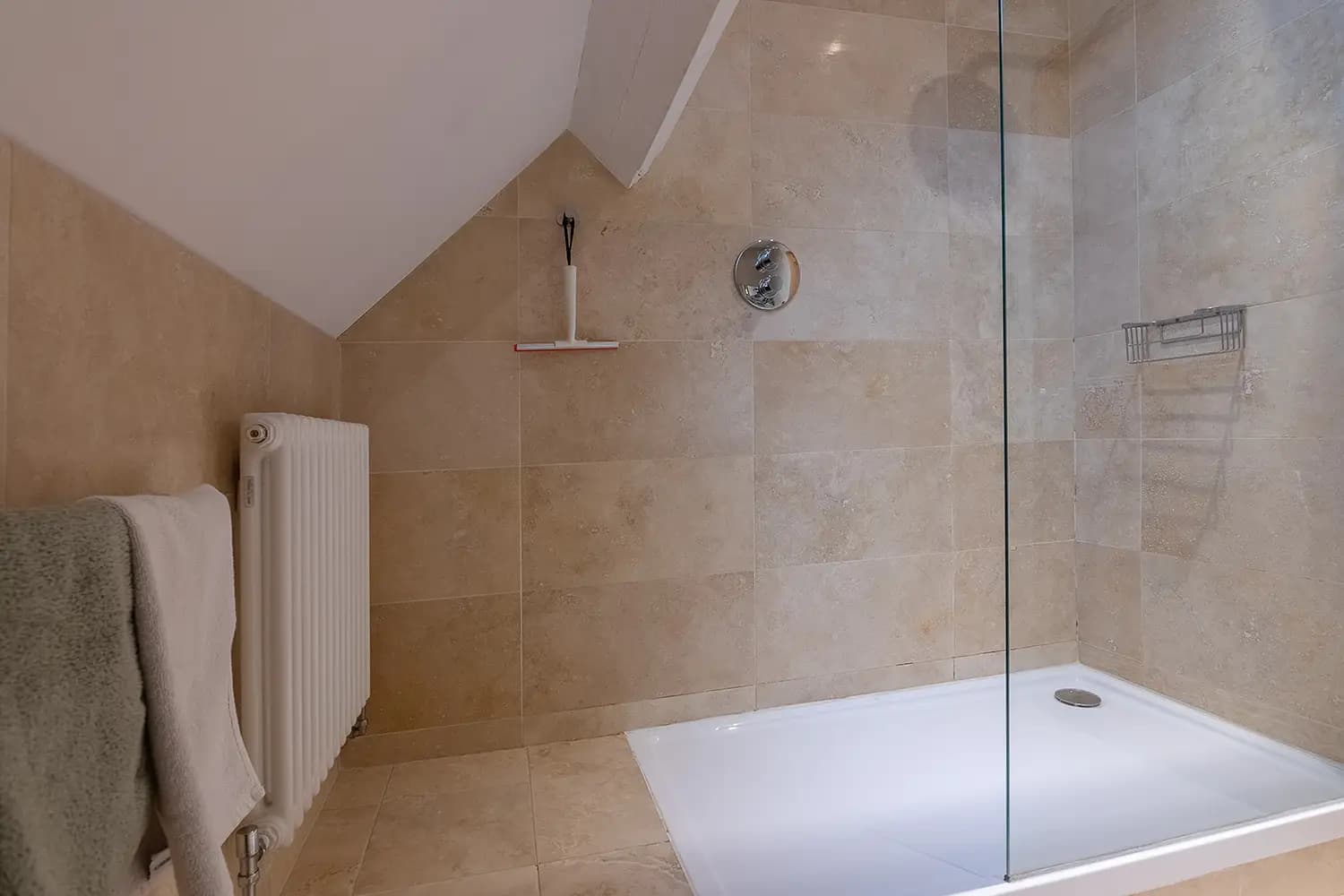 property photo 10 of 46