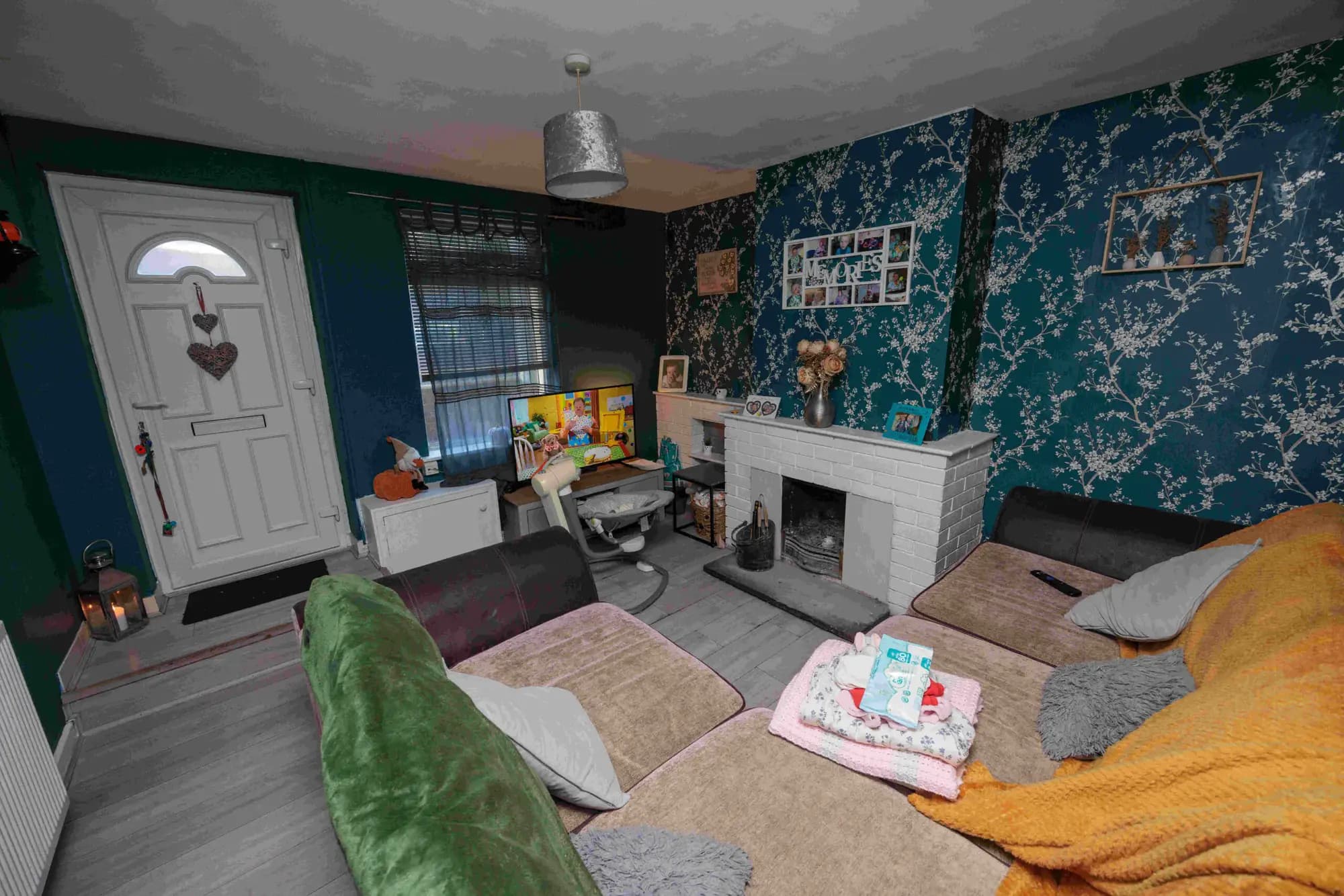 property photo 3 of 30