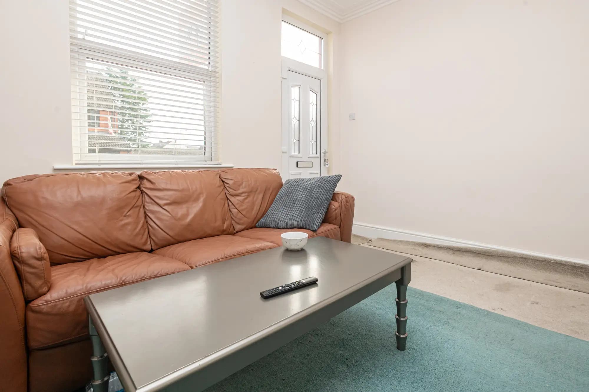 property photo 4 of 29