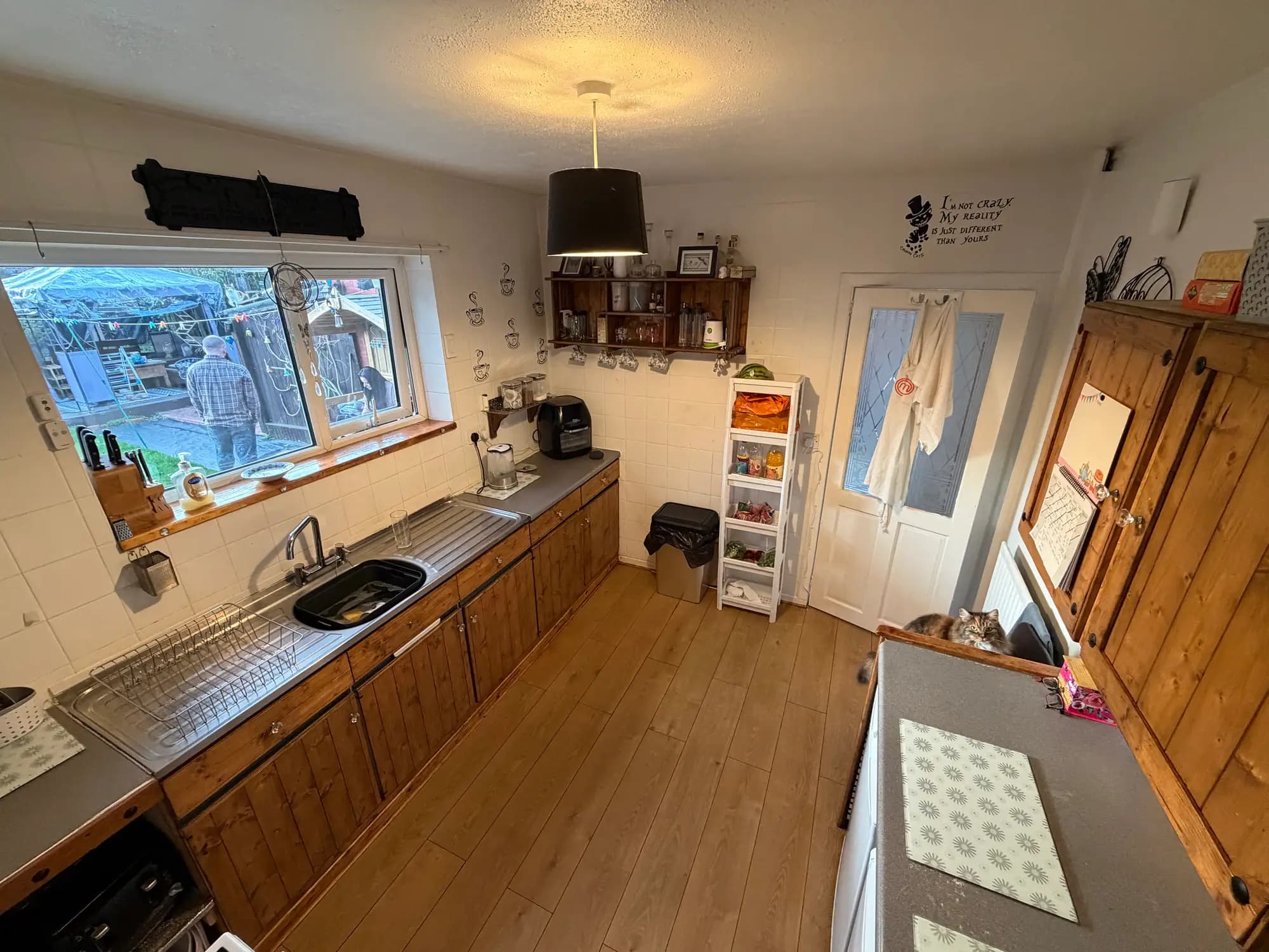 property photo 6 of 19