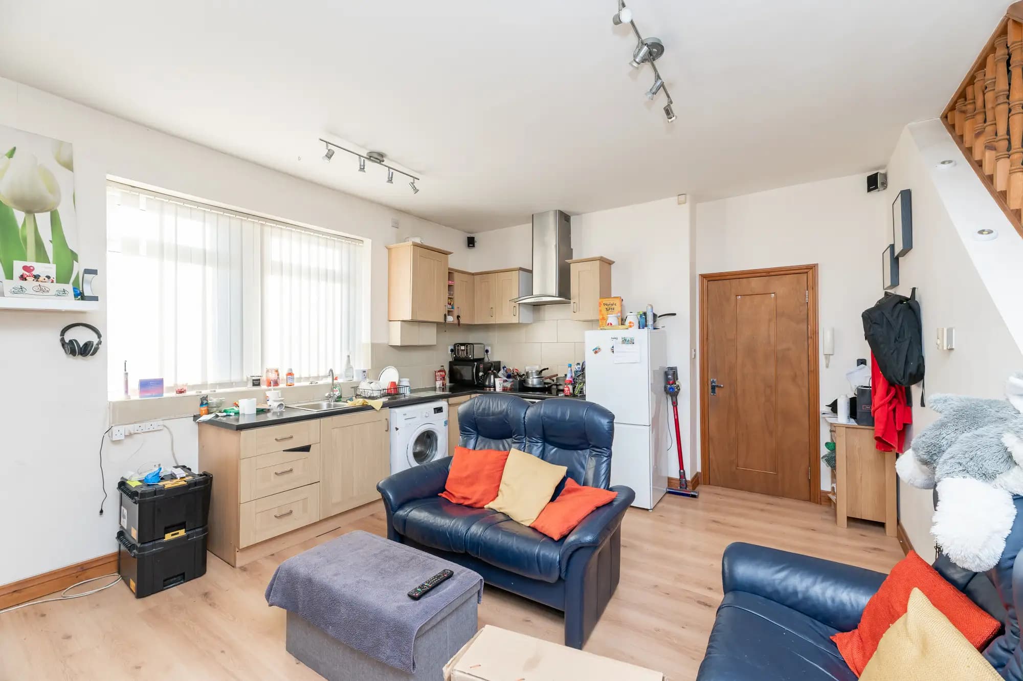 property photo 1 of 25