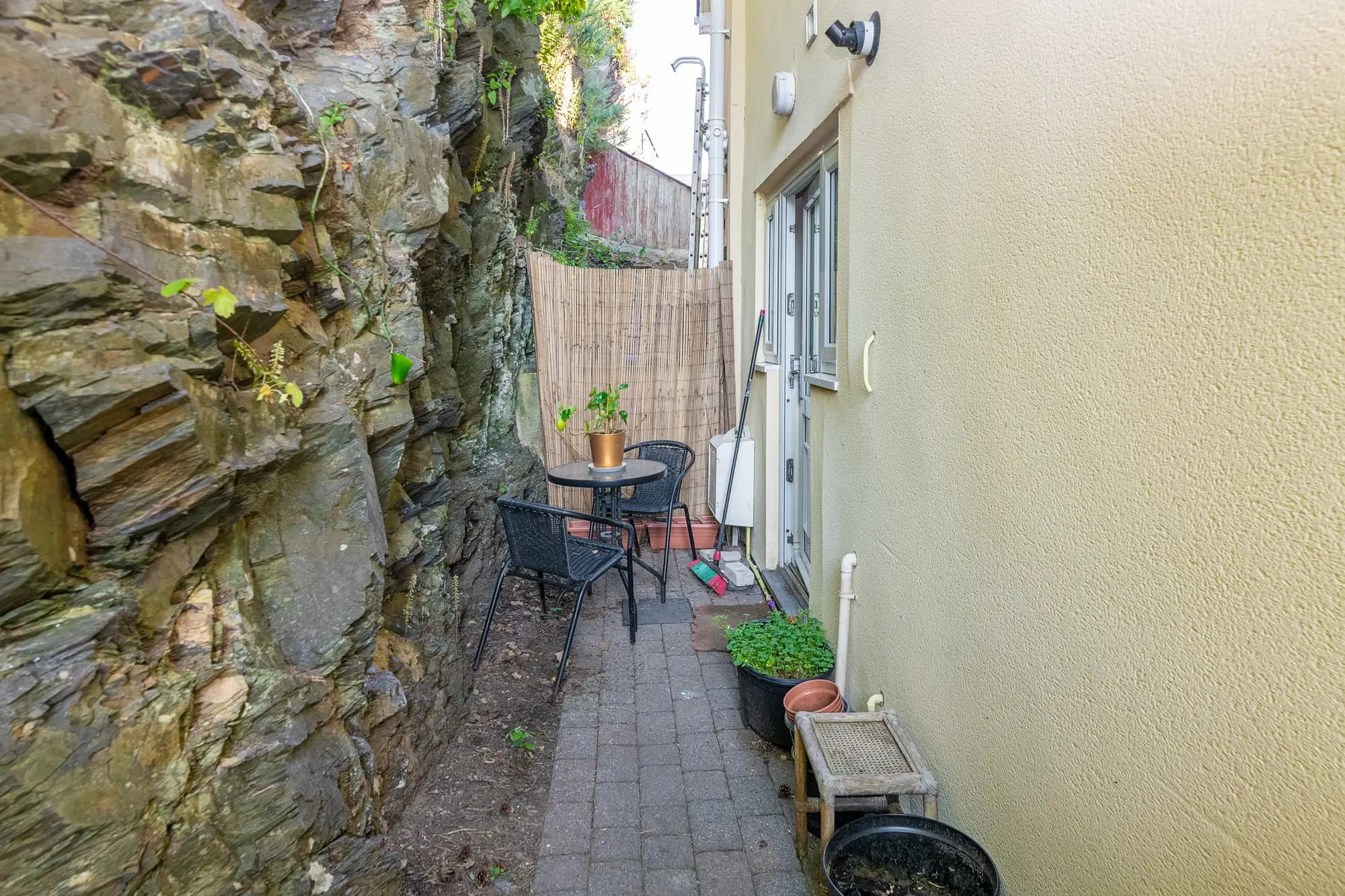 property photo 18 of 20