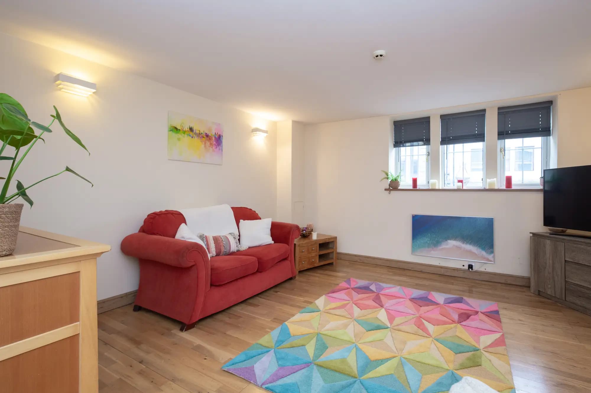 property photo 3 of 46