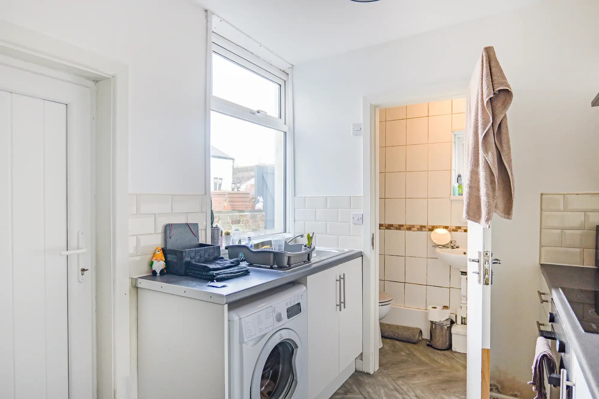 property photo 17 of 26