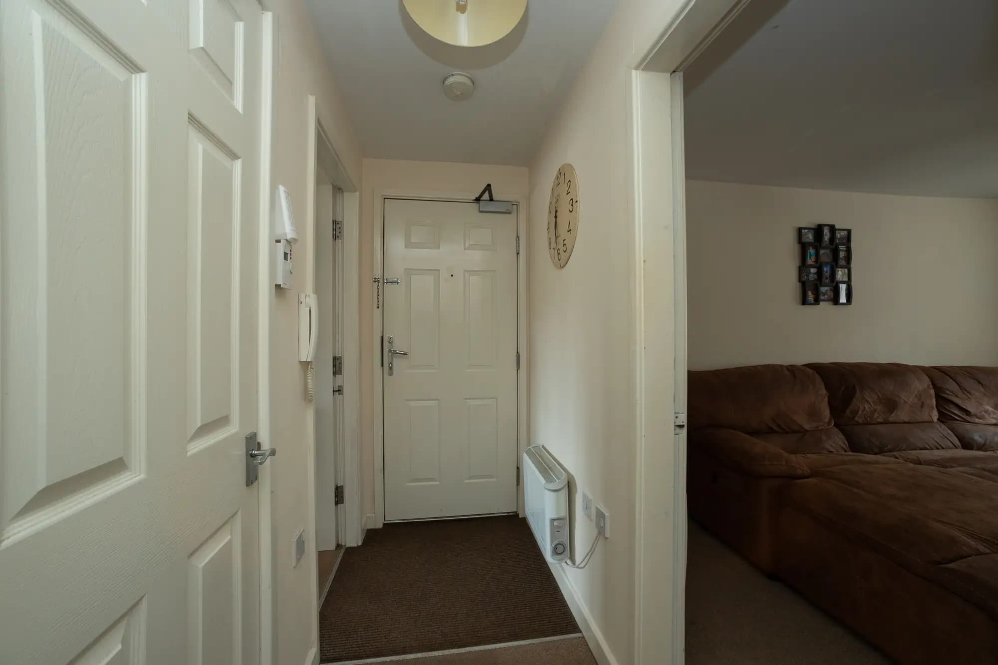 property photo 15 of 20