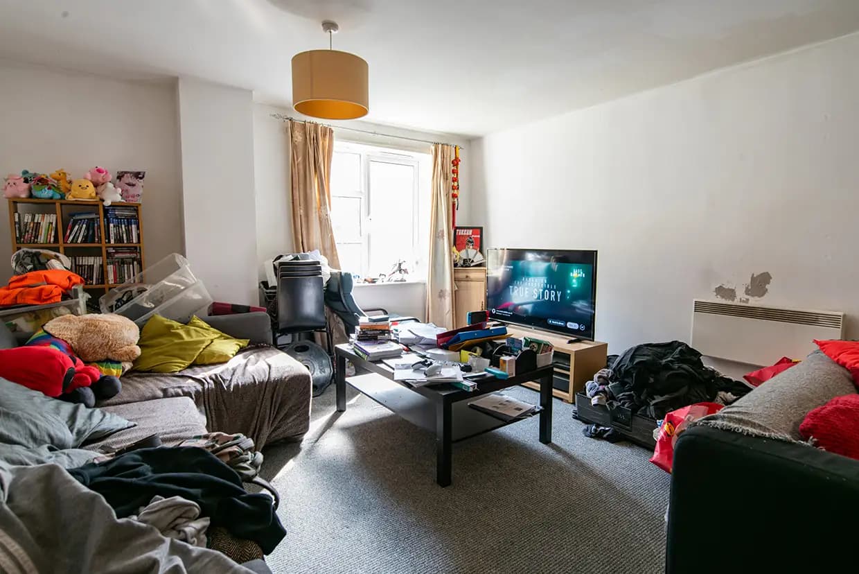 property photo 4 of 16