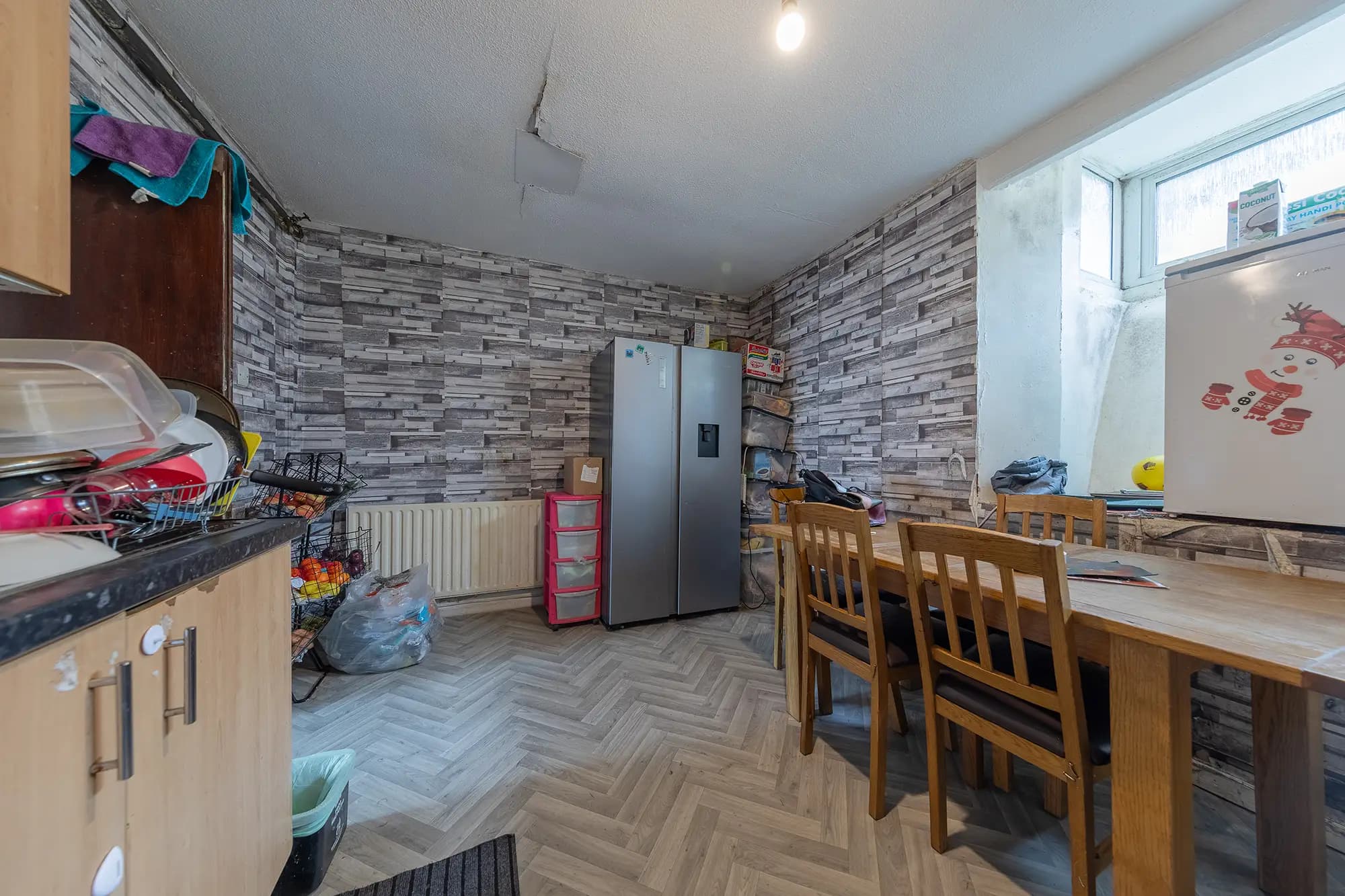 property photo 5 of 26