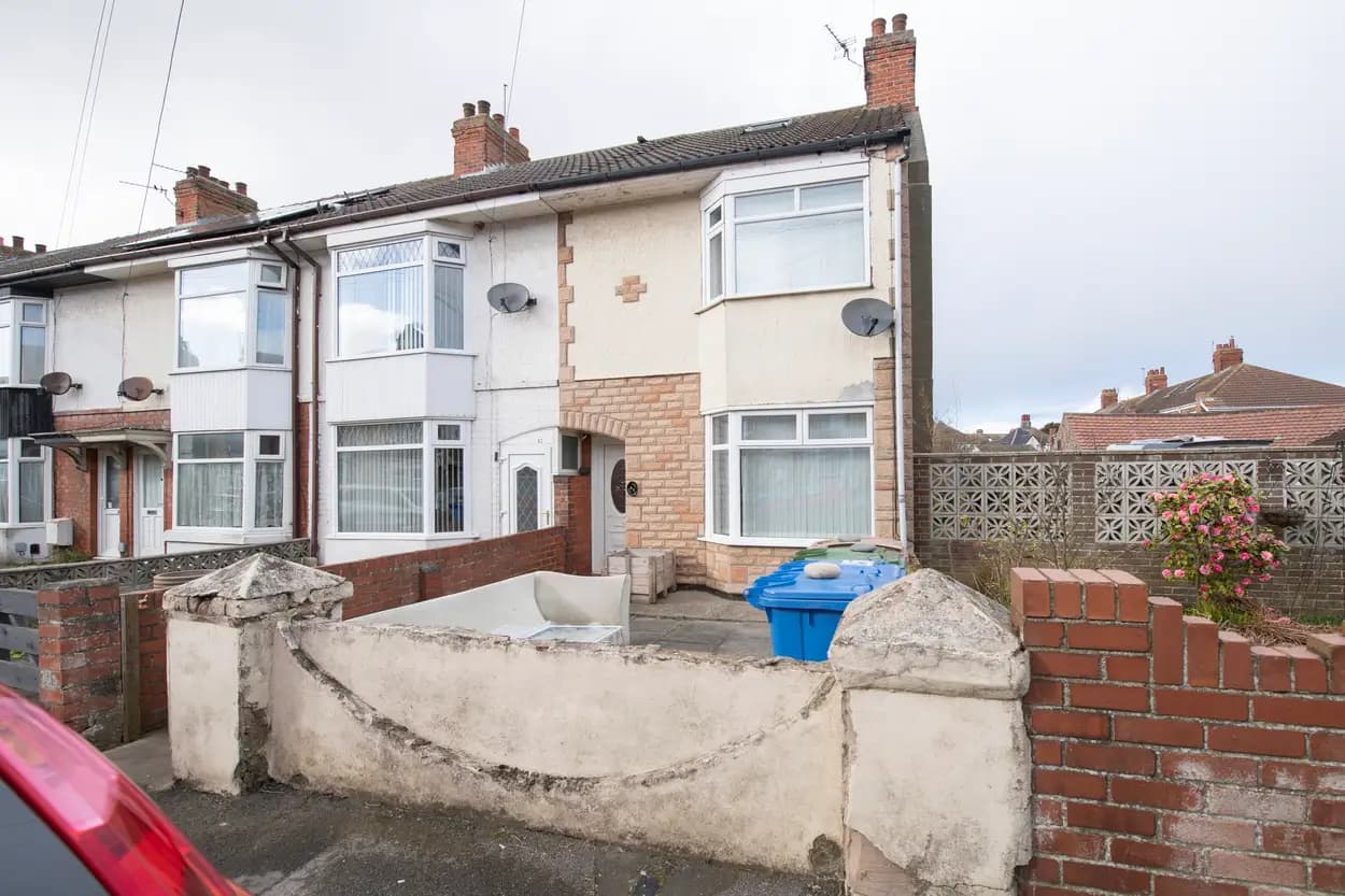 property photo 24 of 38