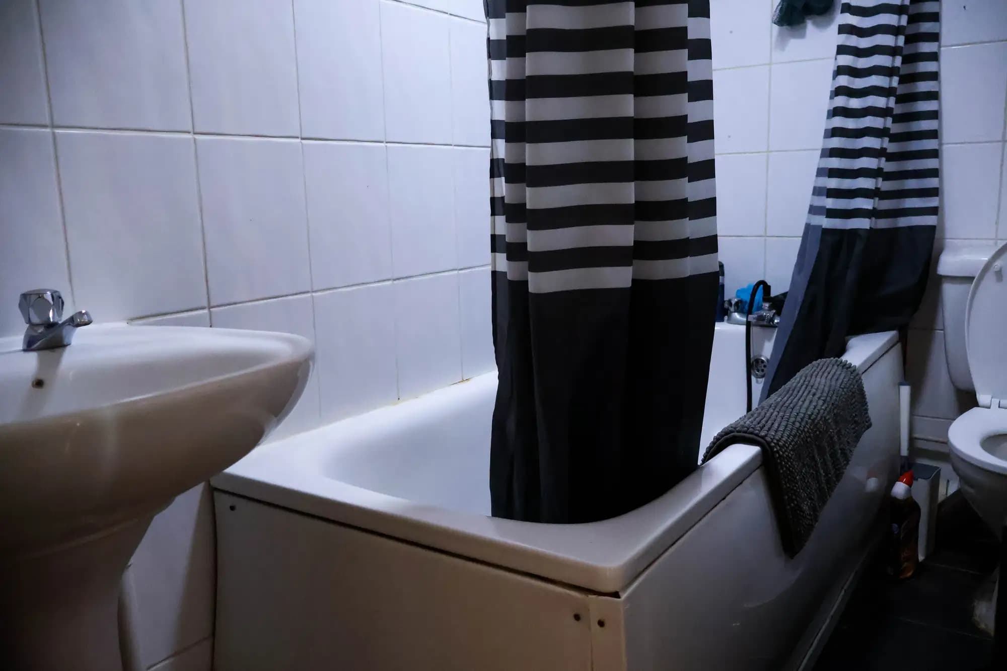 property photo 9 of 19