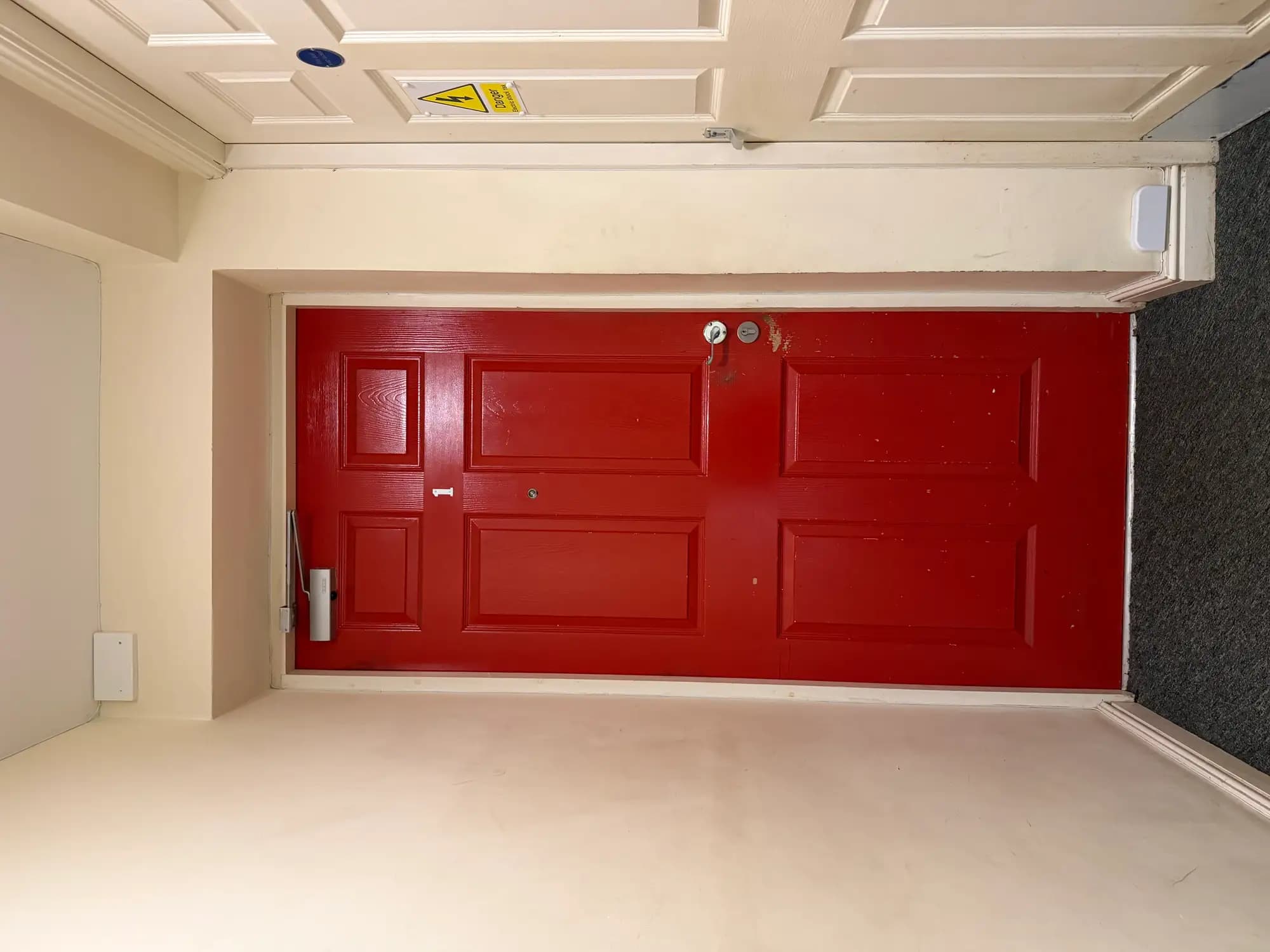 property photo 21 of 25