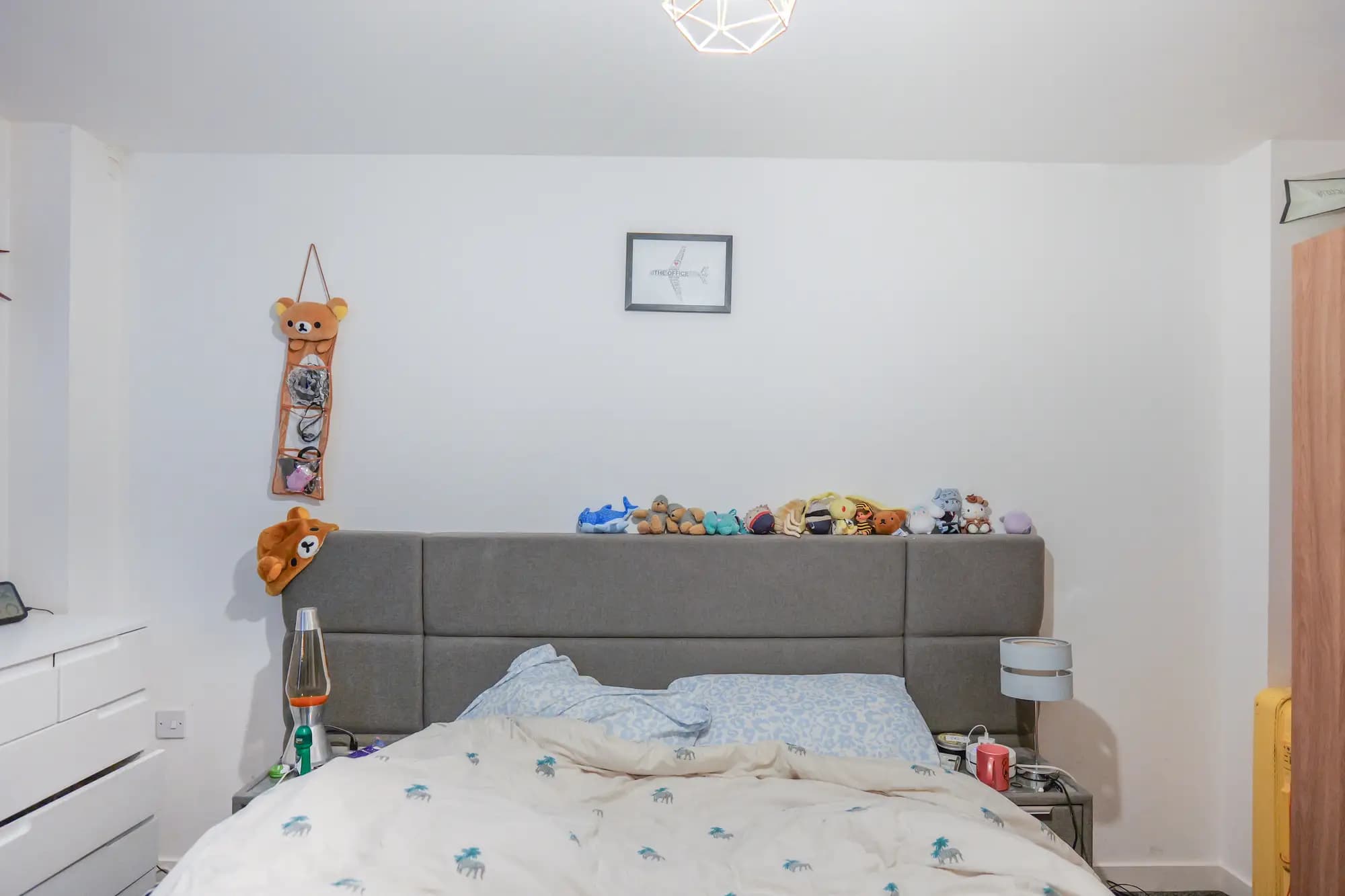 property photo 9 of 24