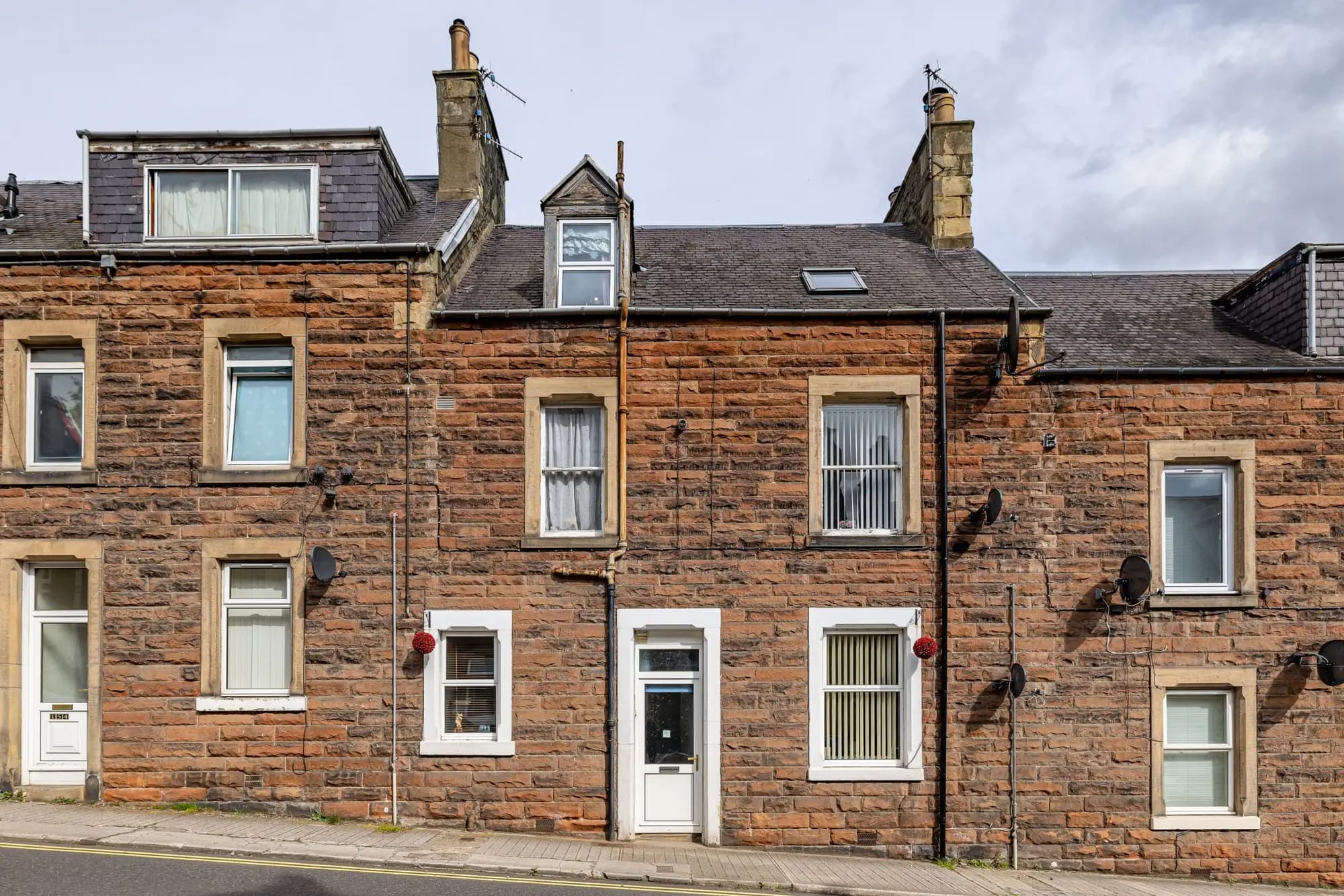 property photo 1 of 37