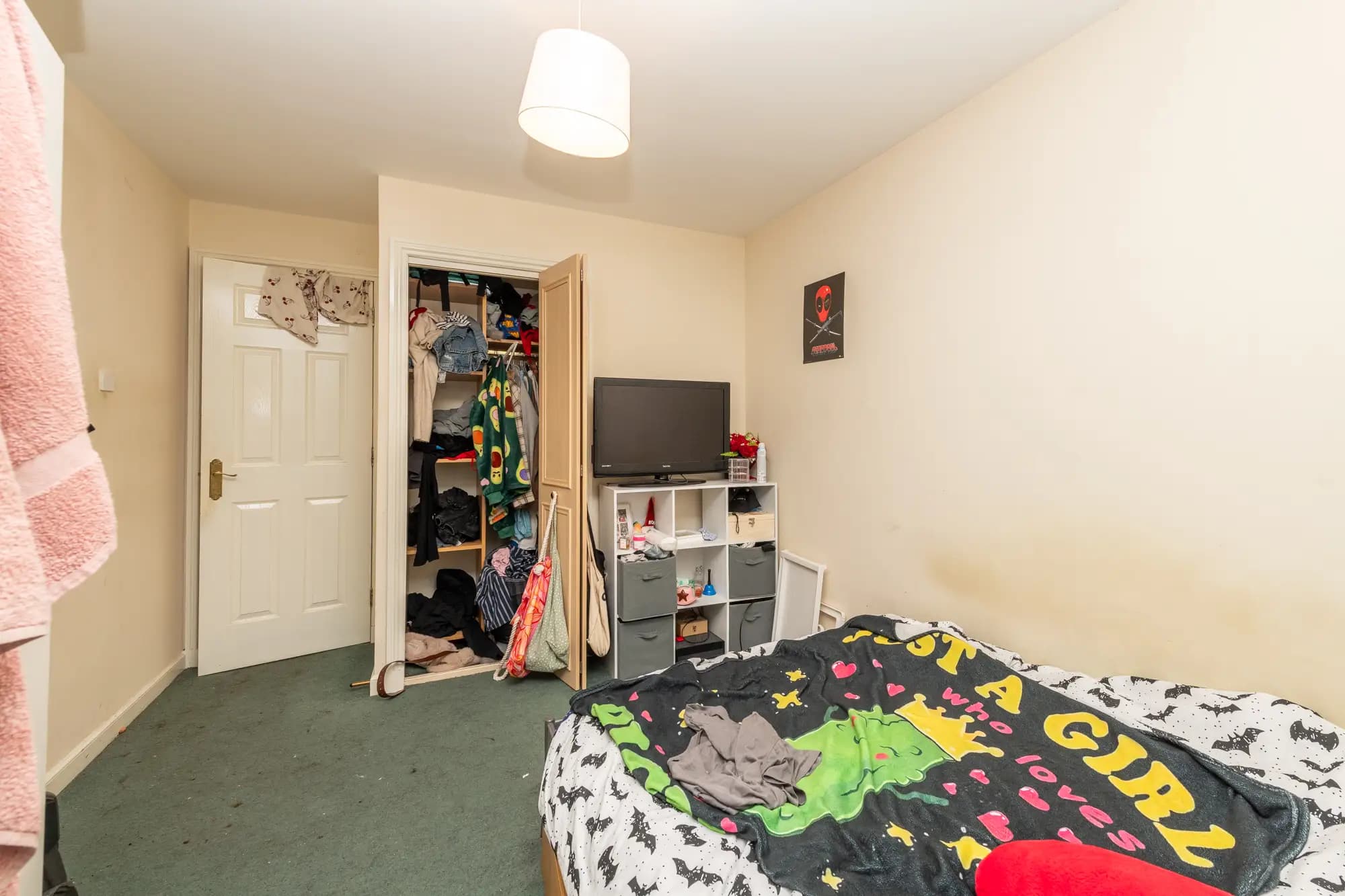 property photo 14 of 25