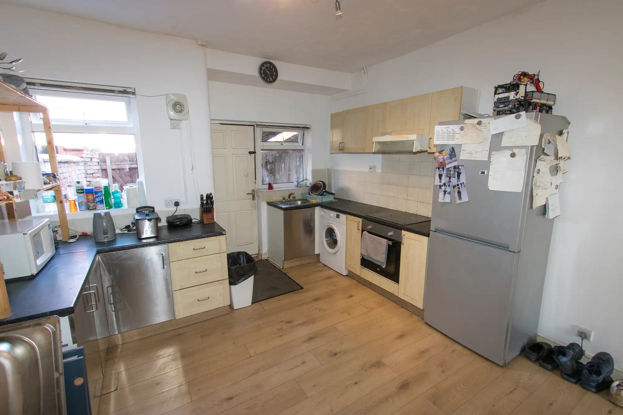 property photo 7 of 21