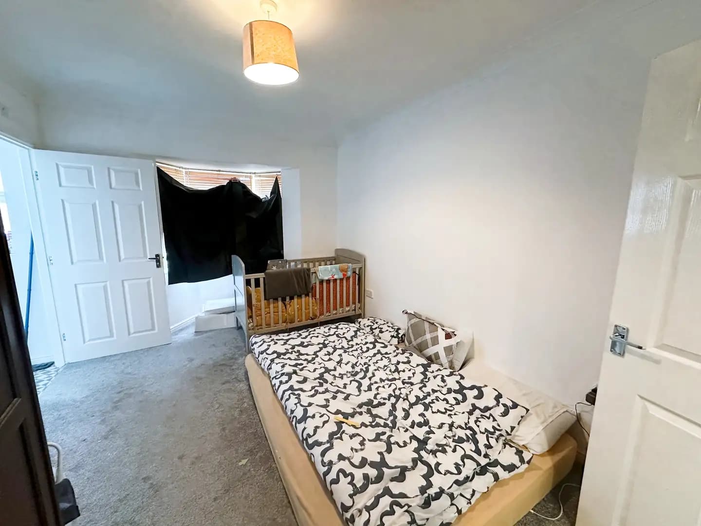 property photo 11 of 23
