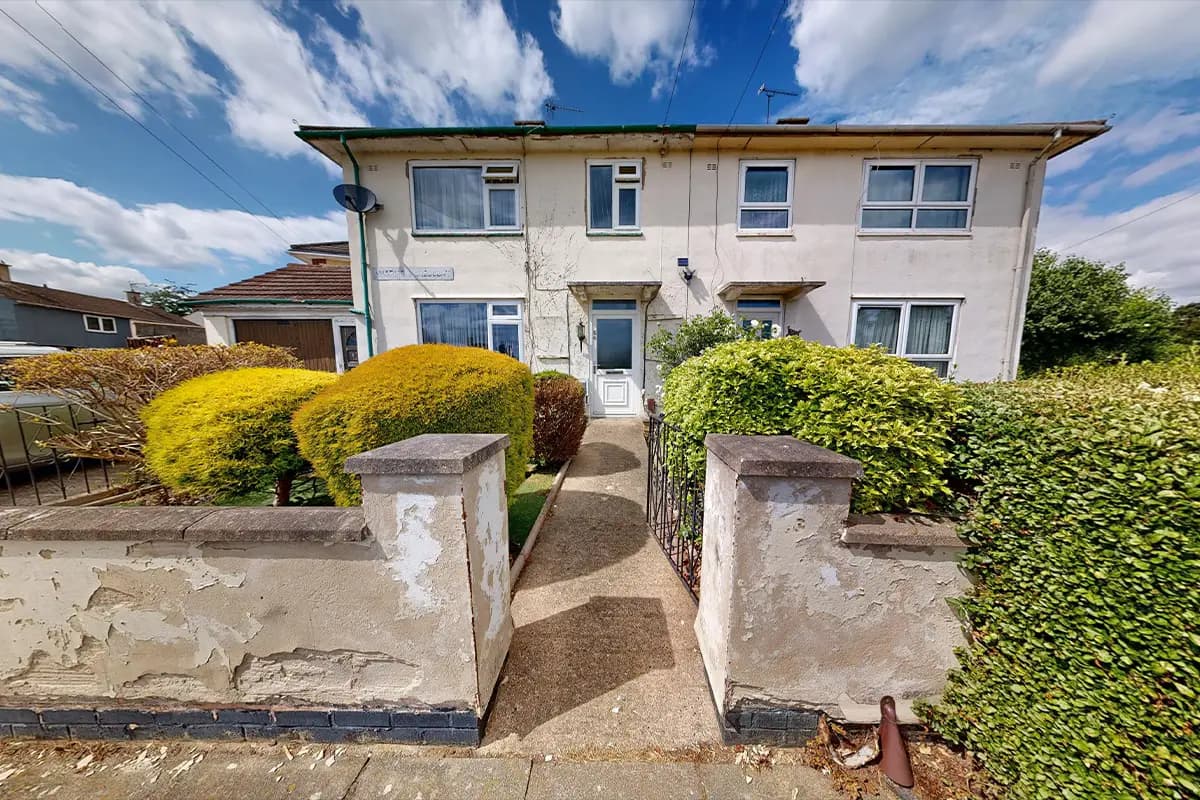 property photo 29 of 38