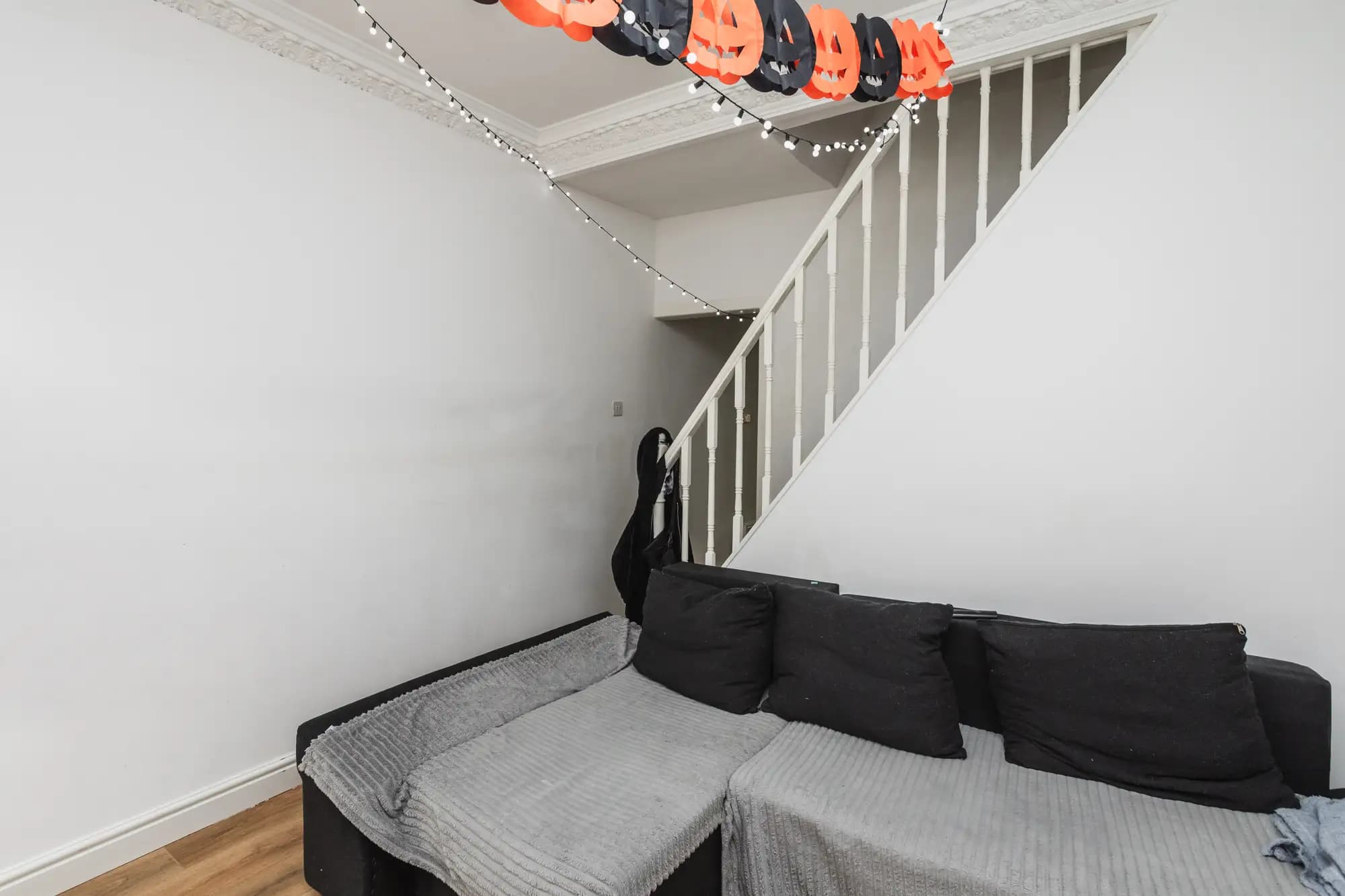 property photo 4 of 22