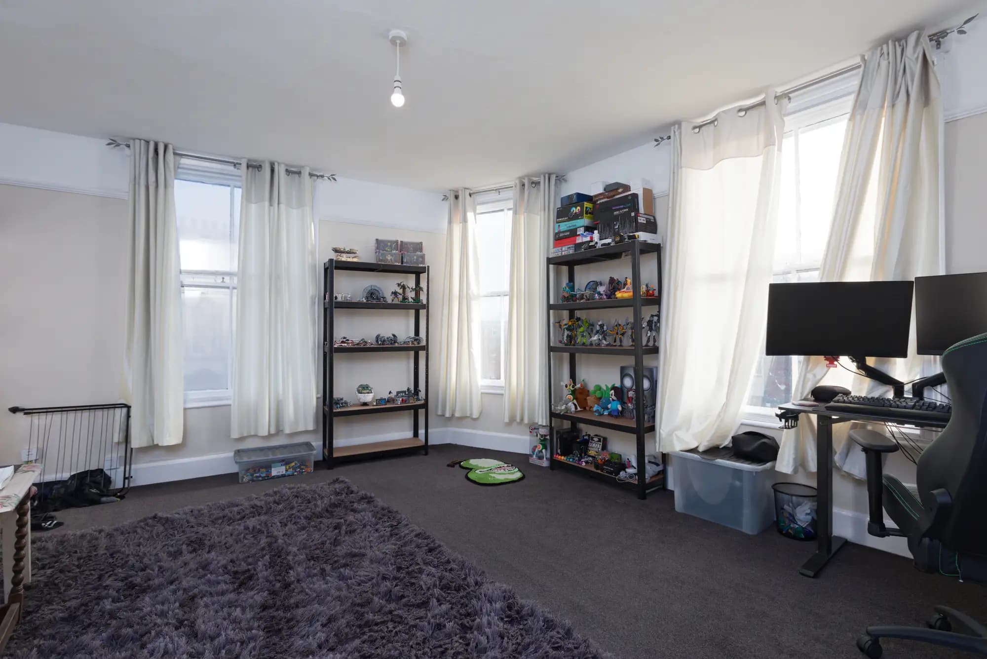 property photo 3 of 27