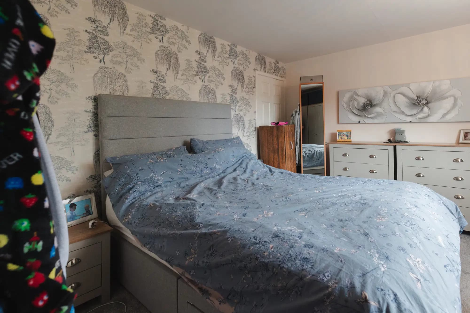 property photo 16 of 25