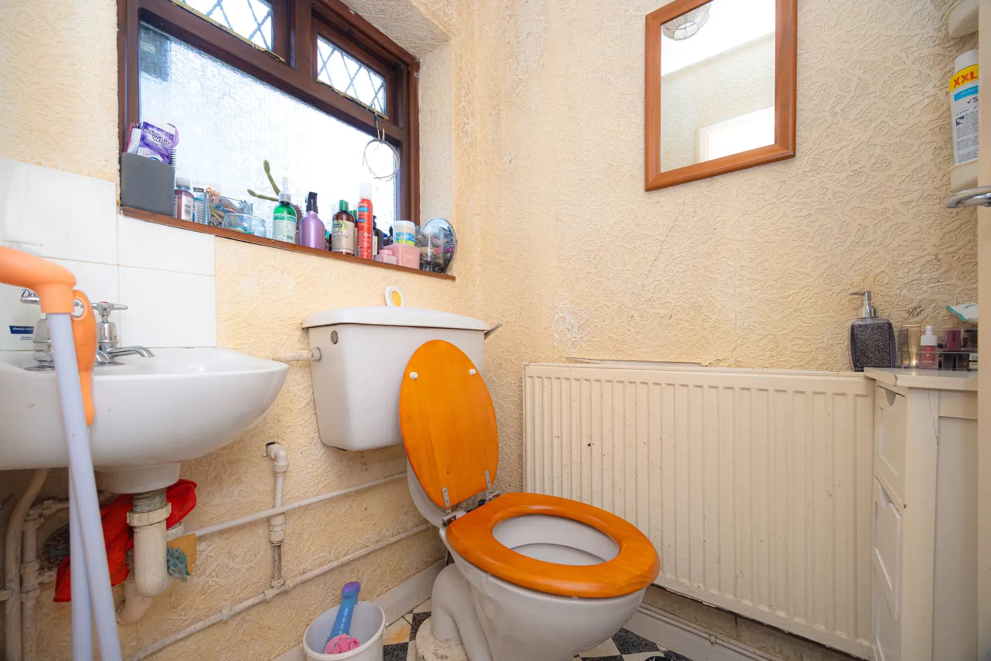 property photo 6 of 22