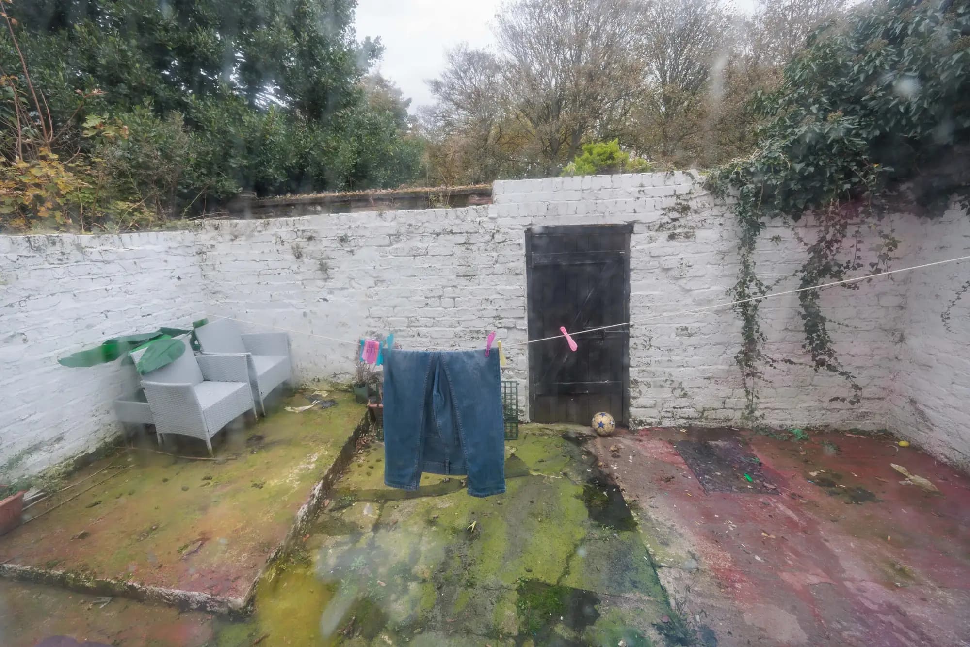 property photo 21 of 25