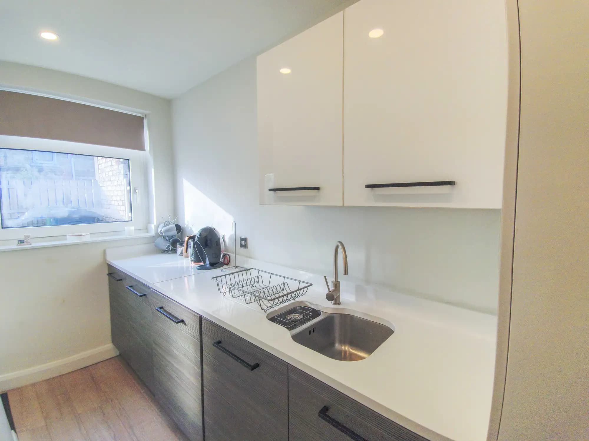 property photo 7 of 17