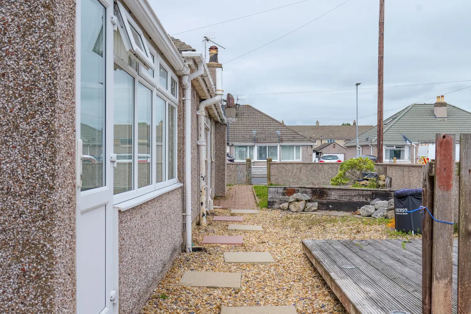 property photo 23 of 25