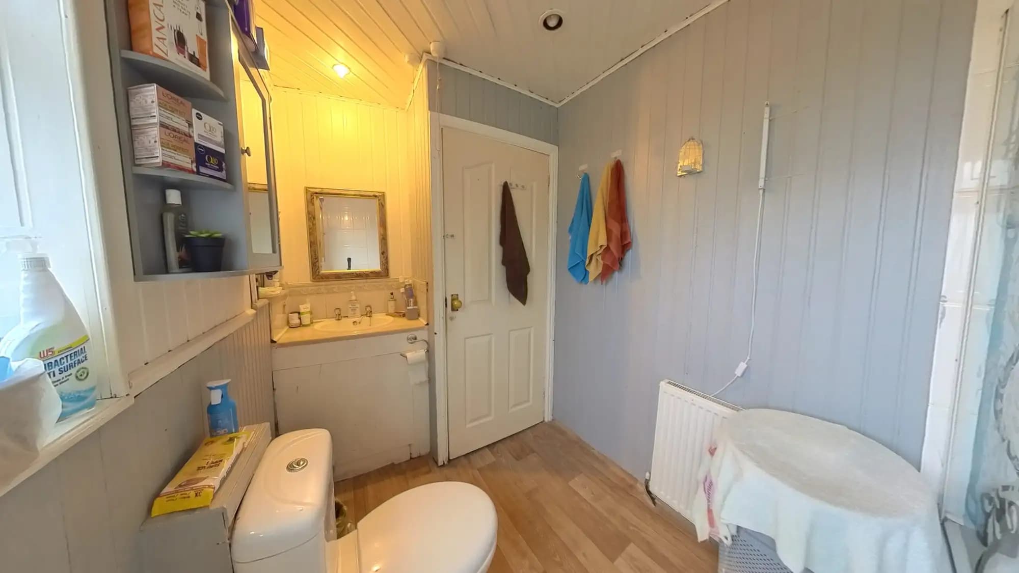 property photo 8 of 27