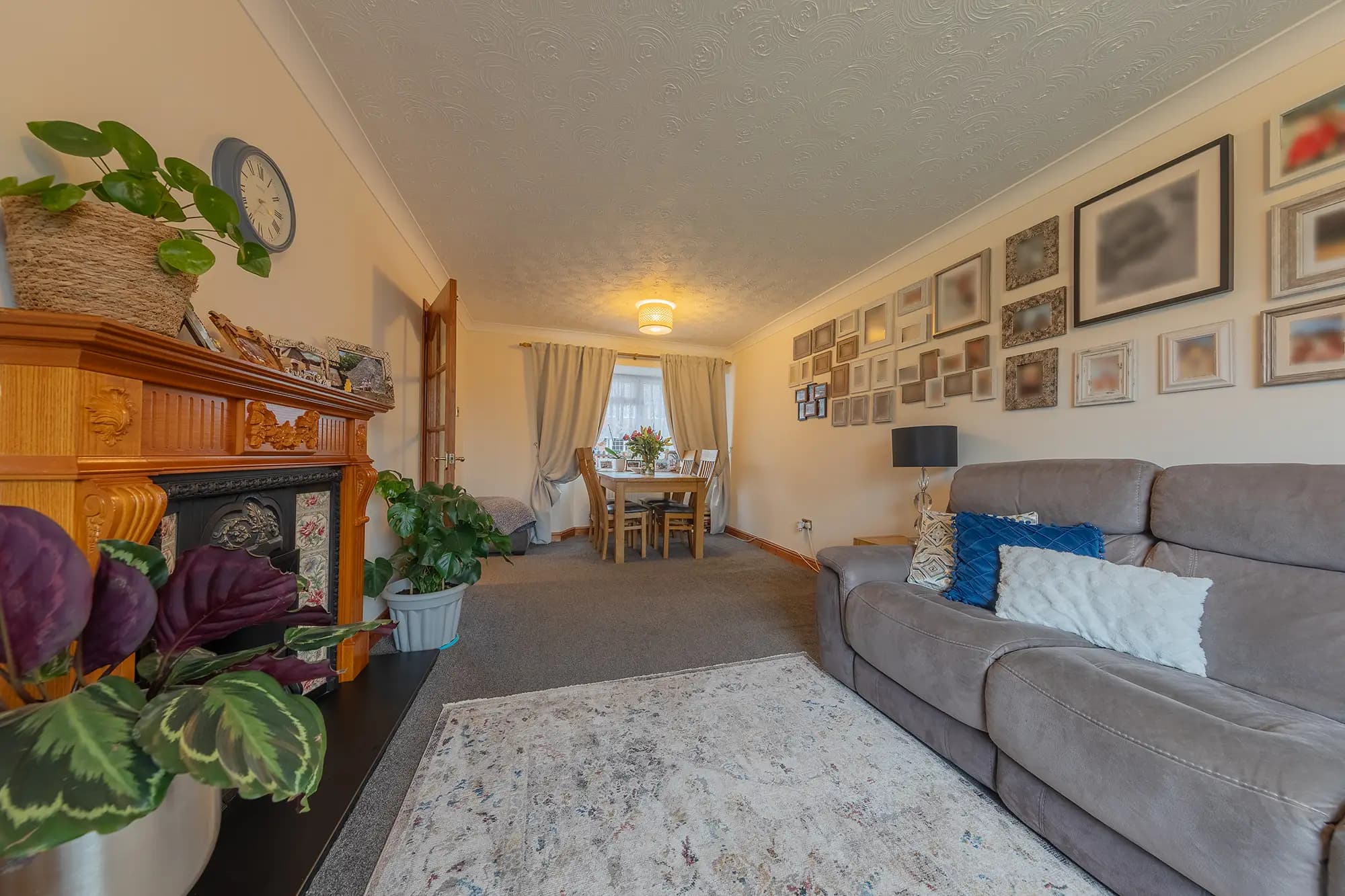 property photo 5 of 59