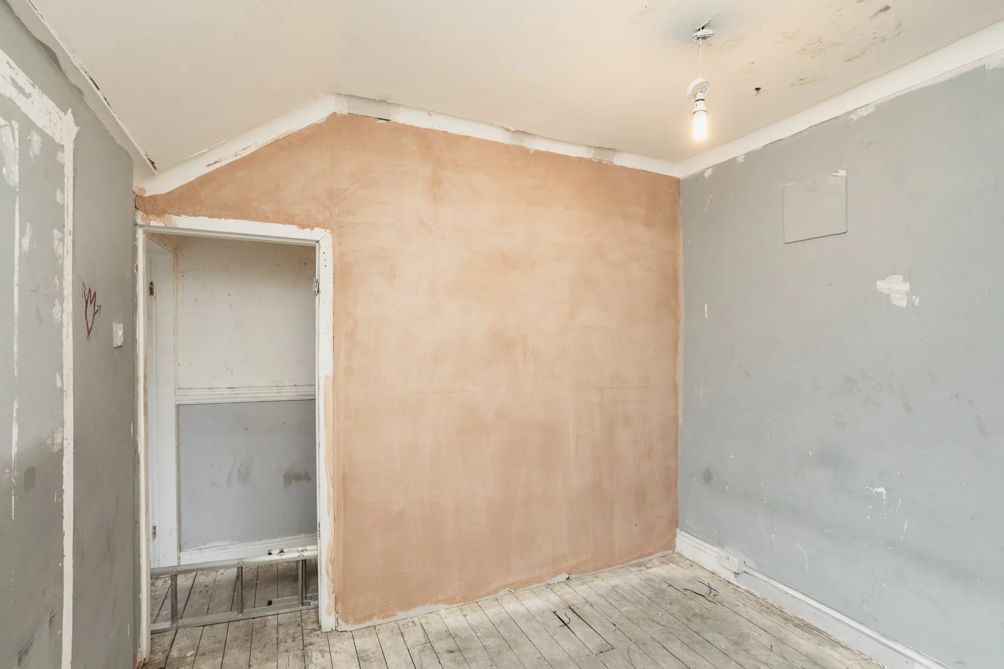 property photo 19 of 32