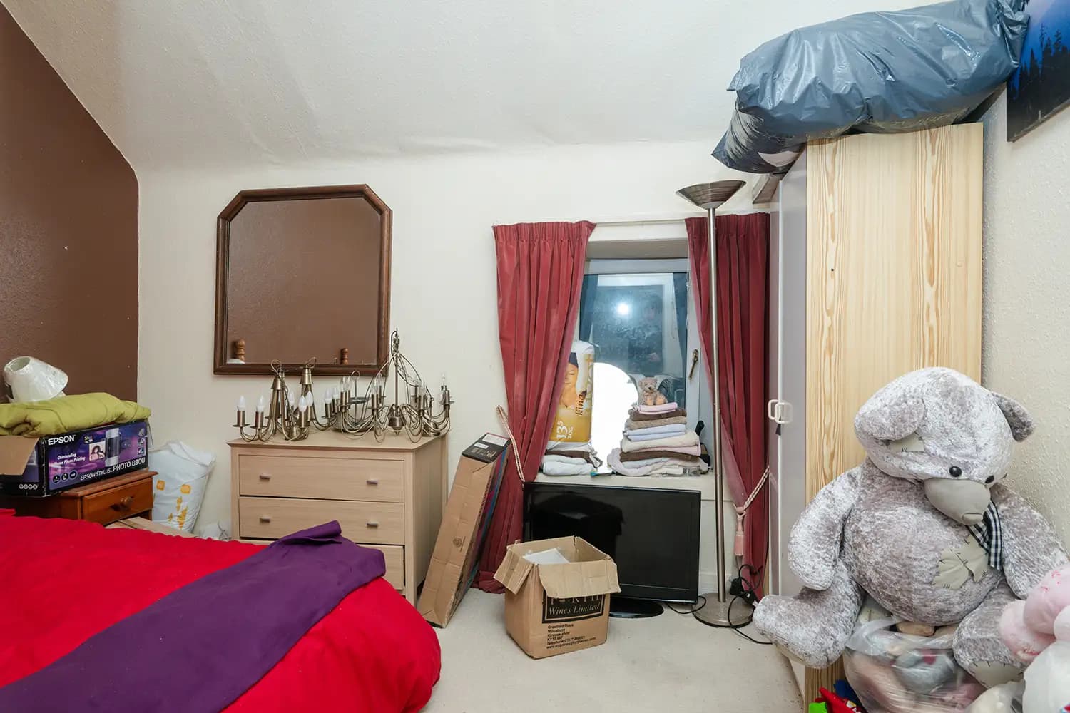 property photo 16 of 28