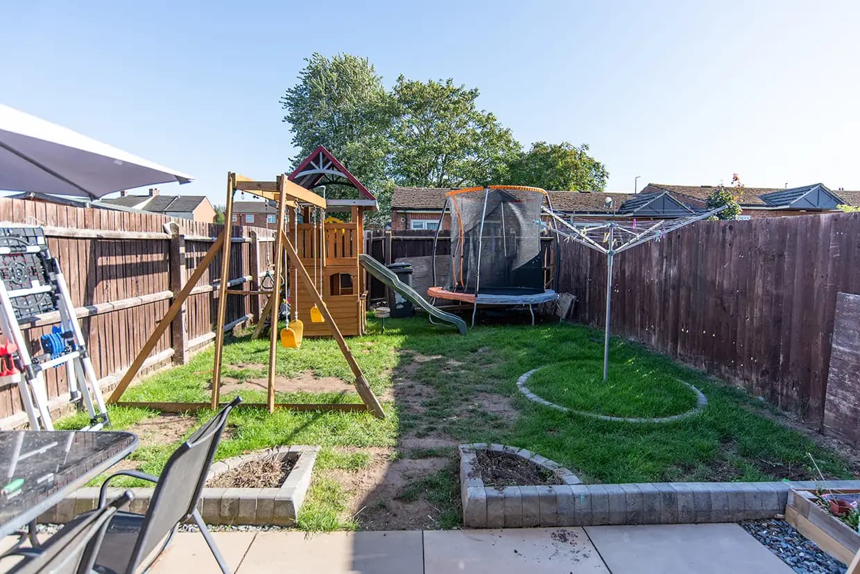 property photo 20 of 23