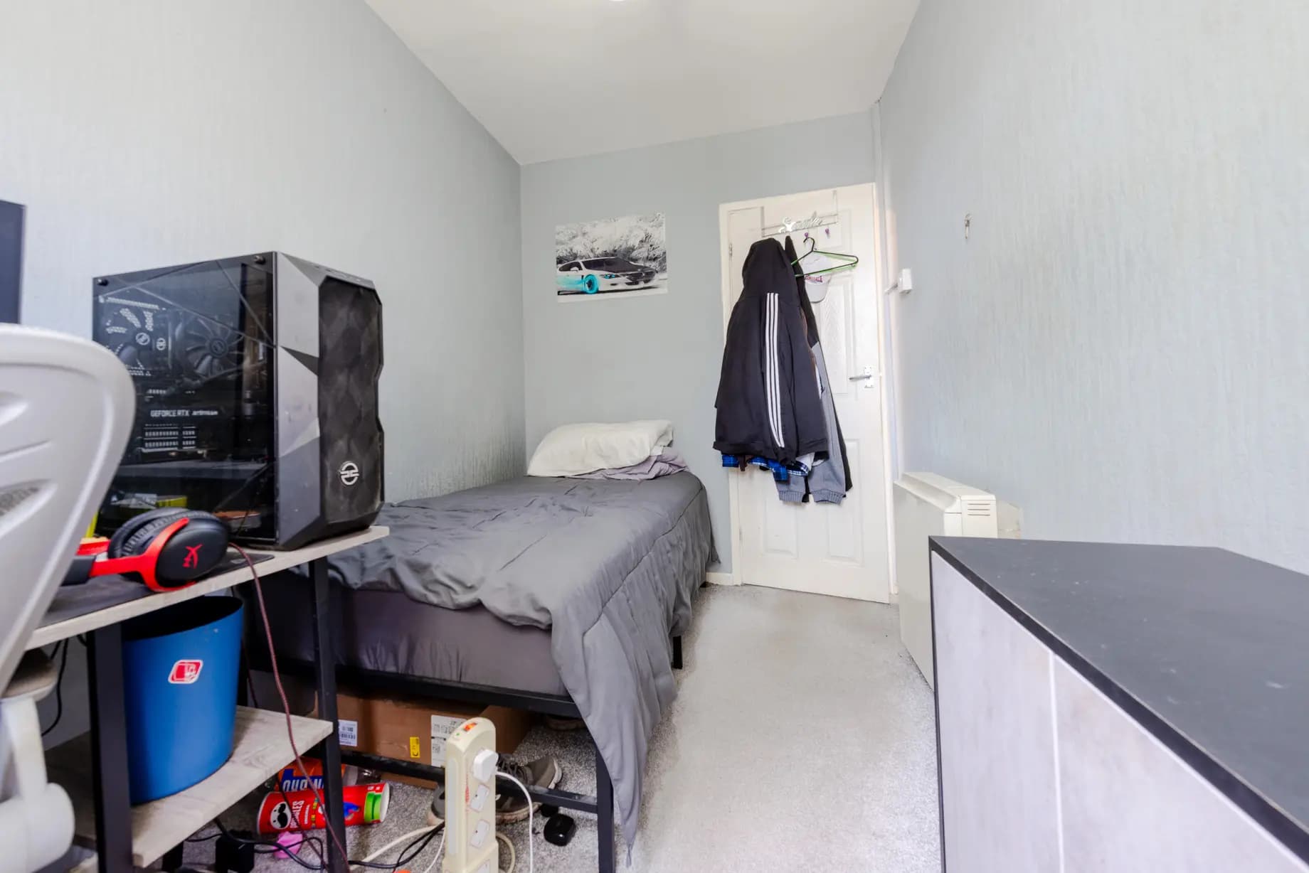 property photo 13 of 26