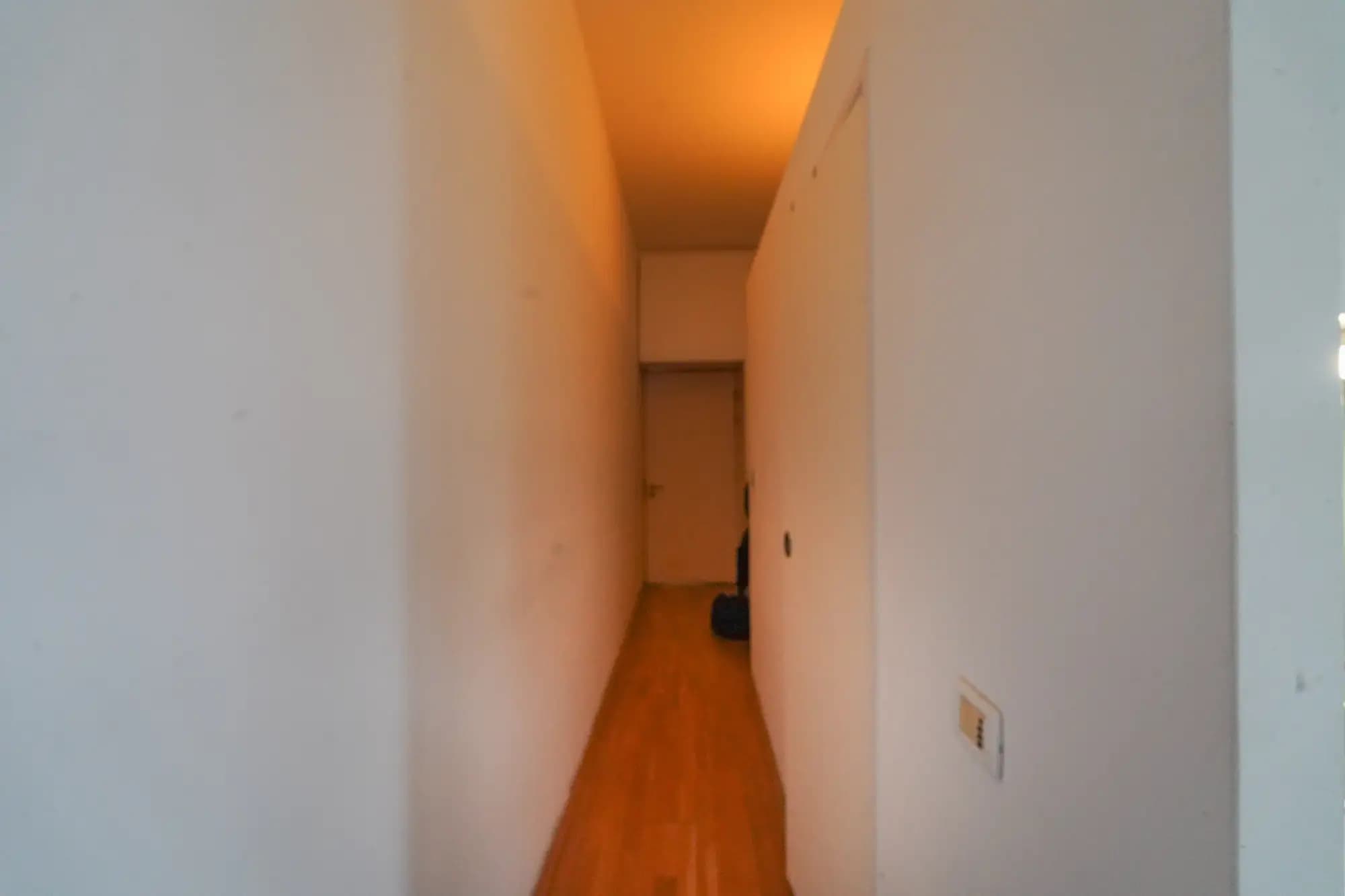 property photo 14 of 20