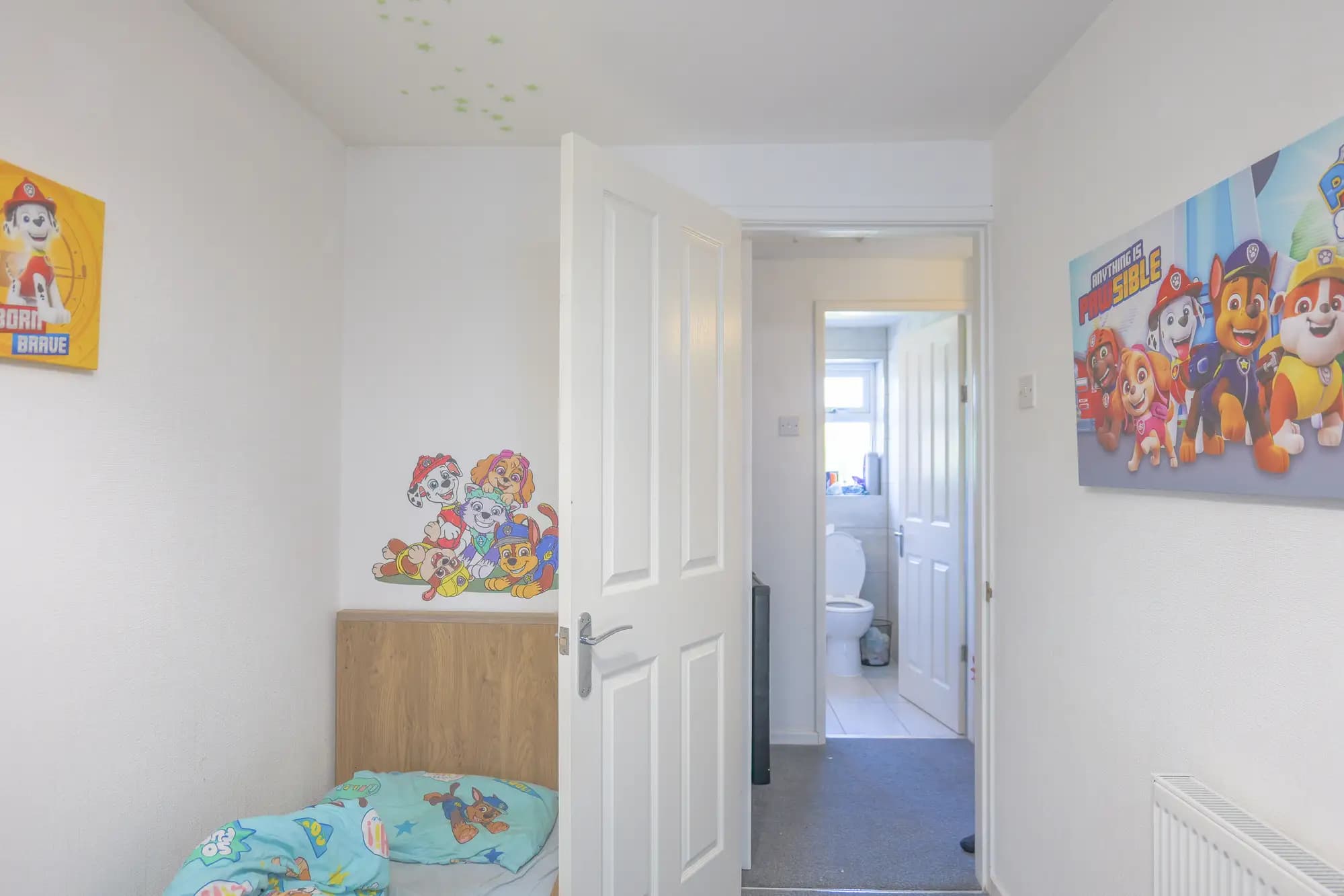 property photo 13 of 23