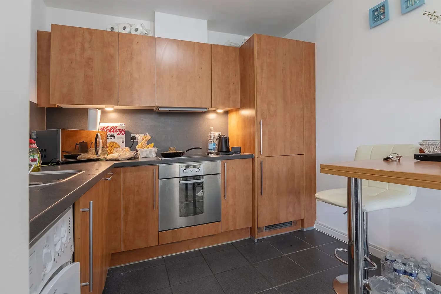 property photo 8 of 20