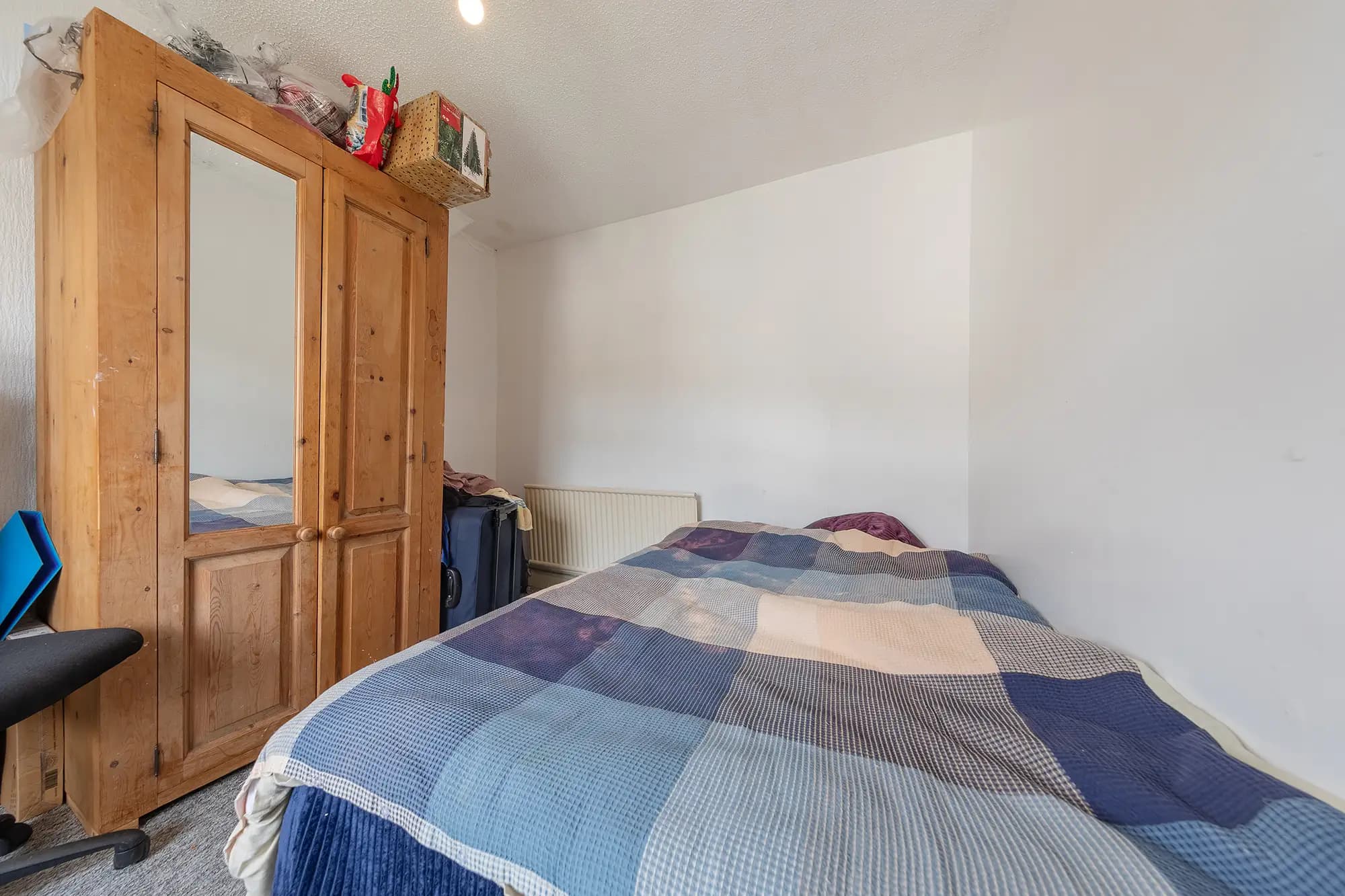 property photo 10 of 29