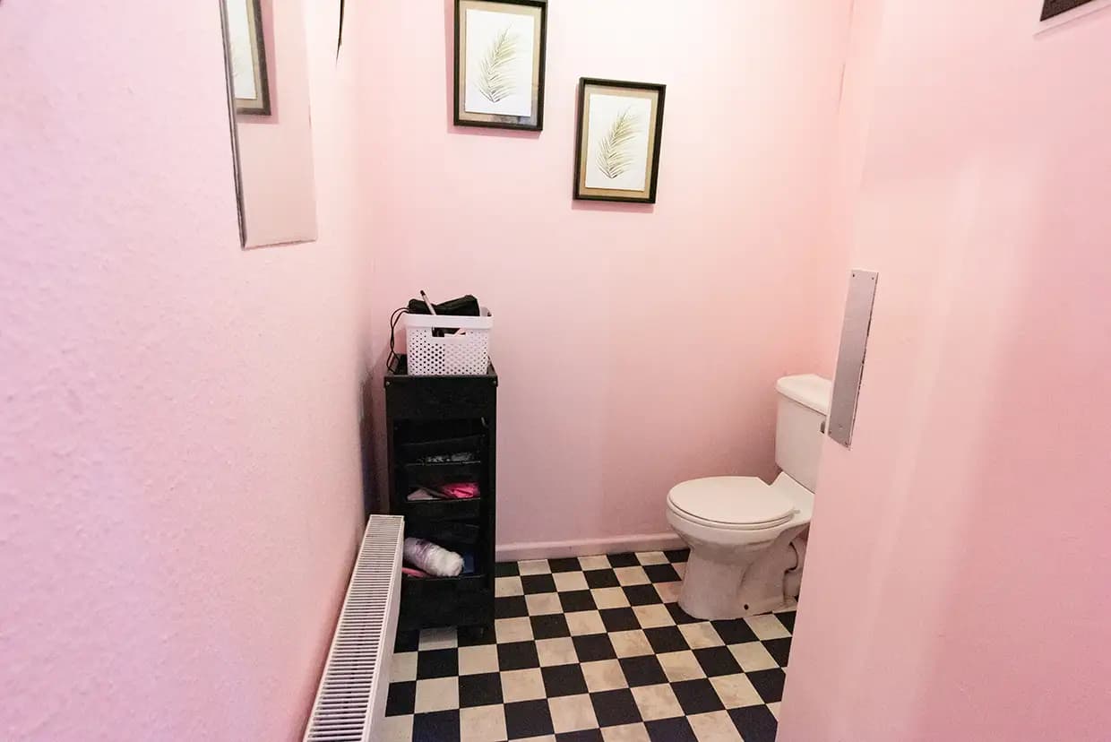 property photo 12 of 78