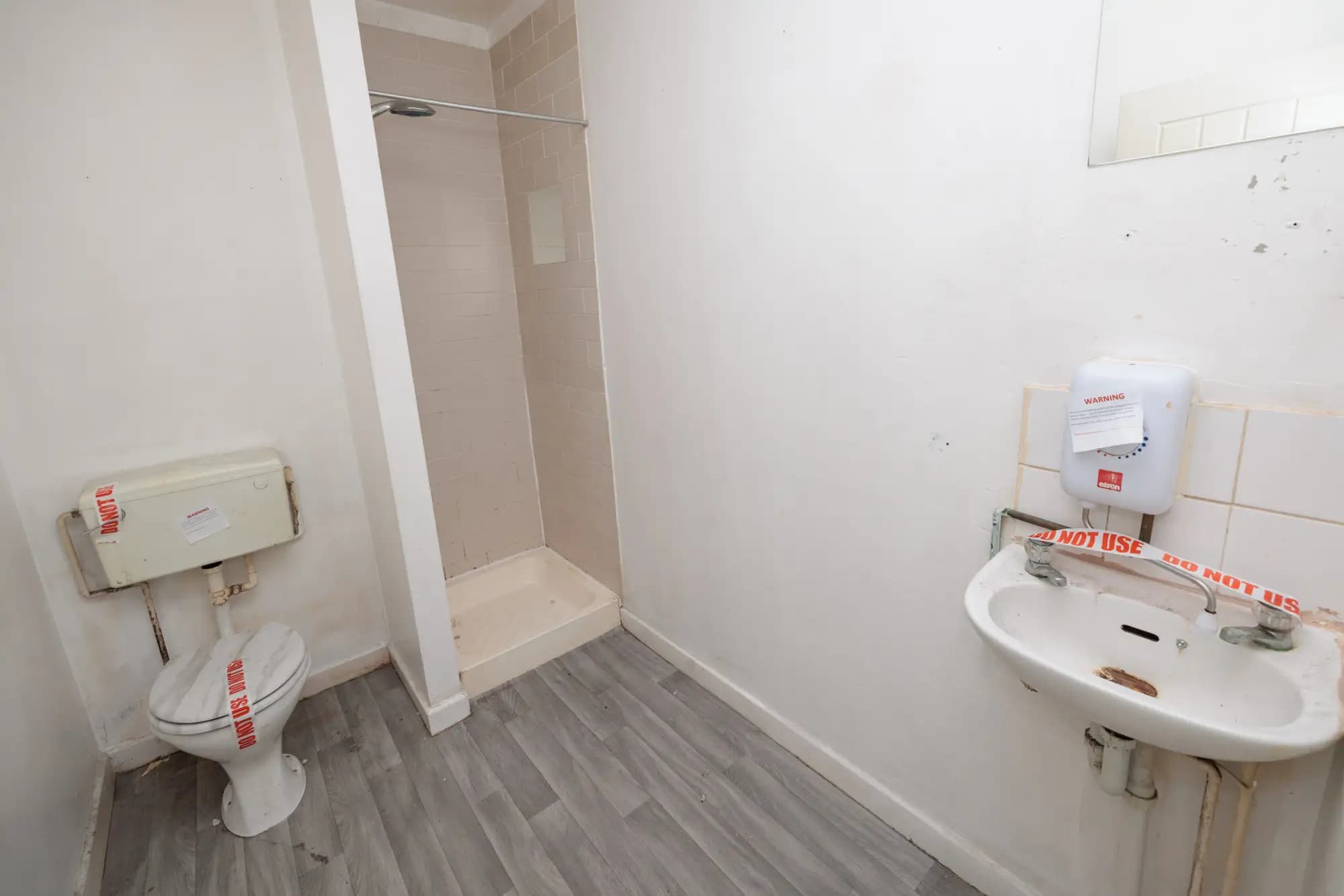 property photo 16 of 50