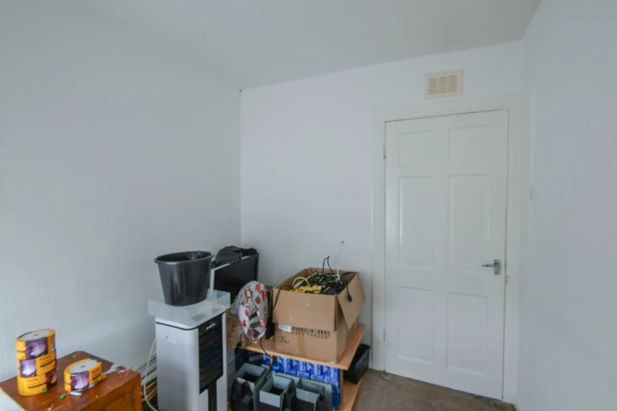 property photo 13 of 18